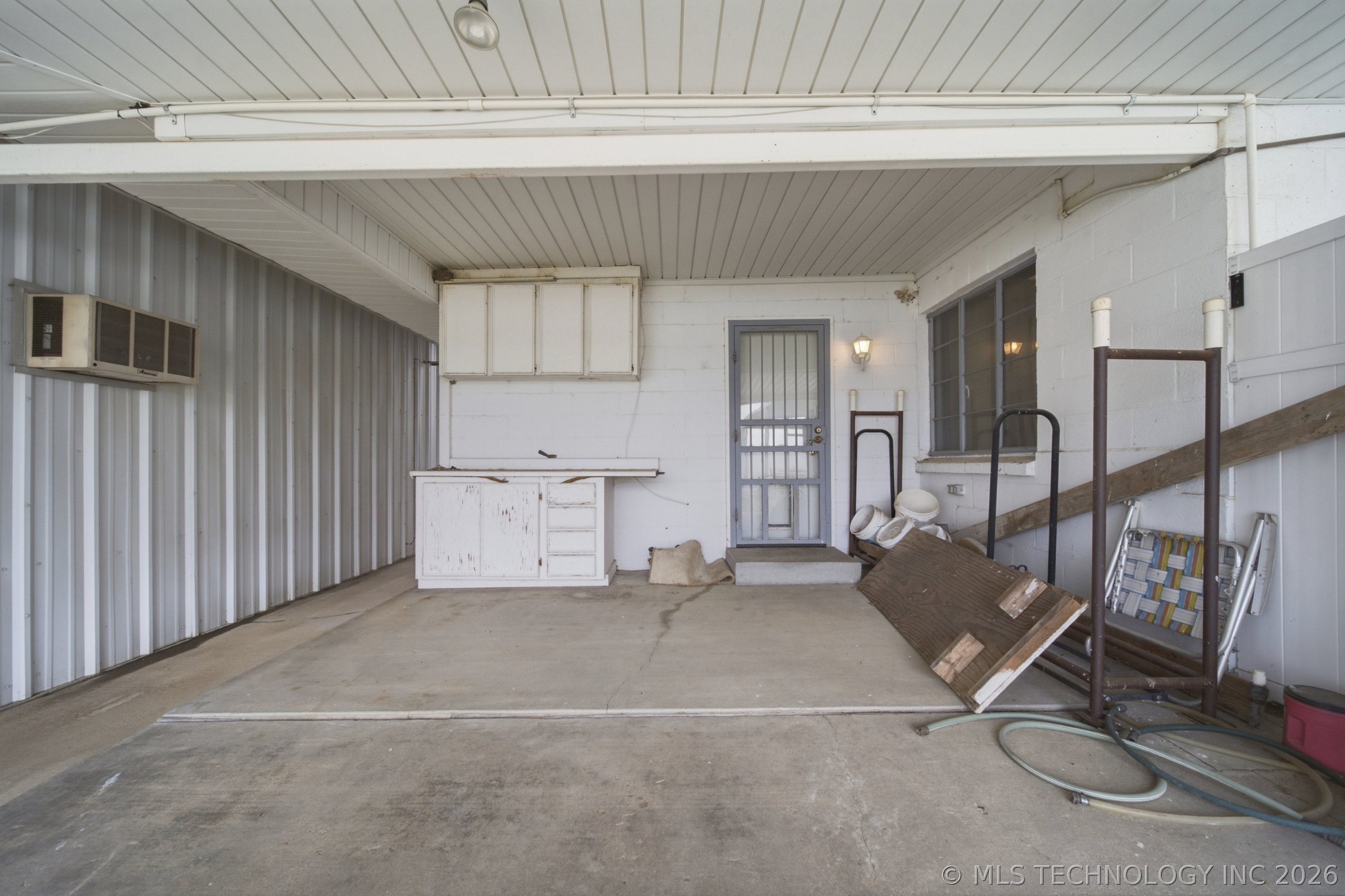 16870 S Yale Avenue Property Photo 27