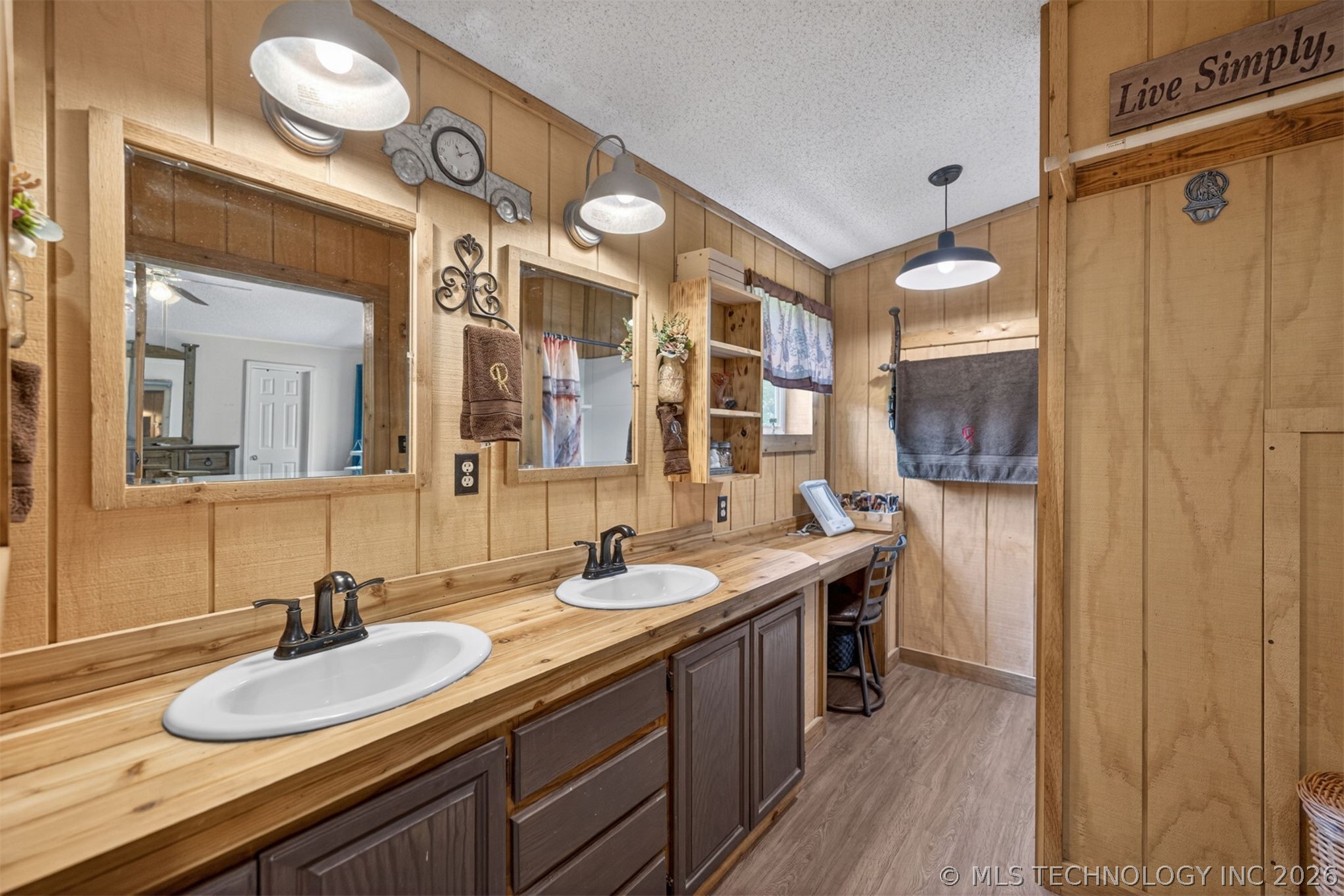 17508 Ew 11 Road Property Photo 27