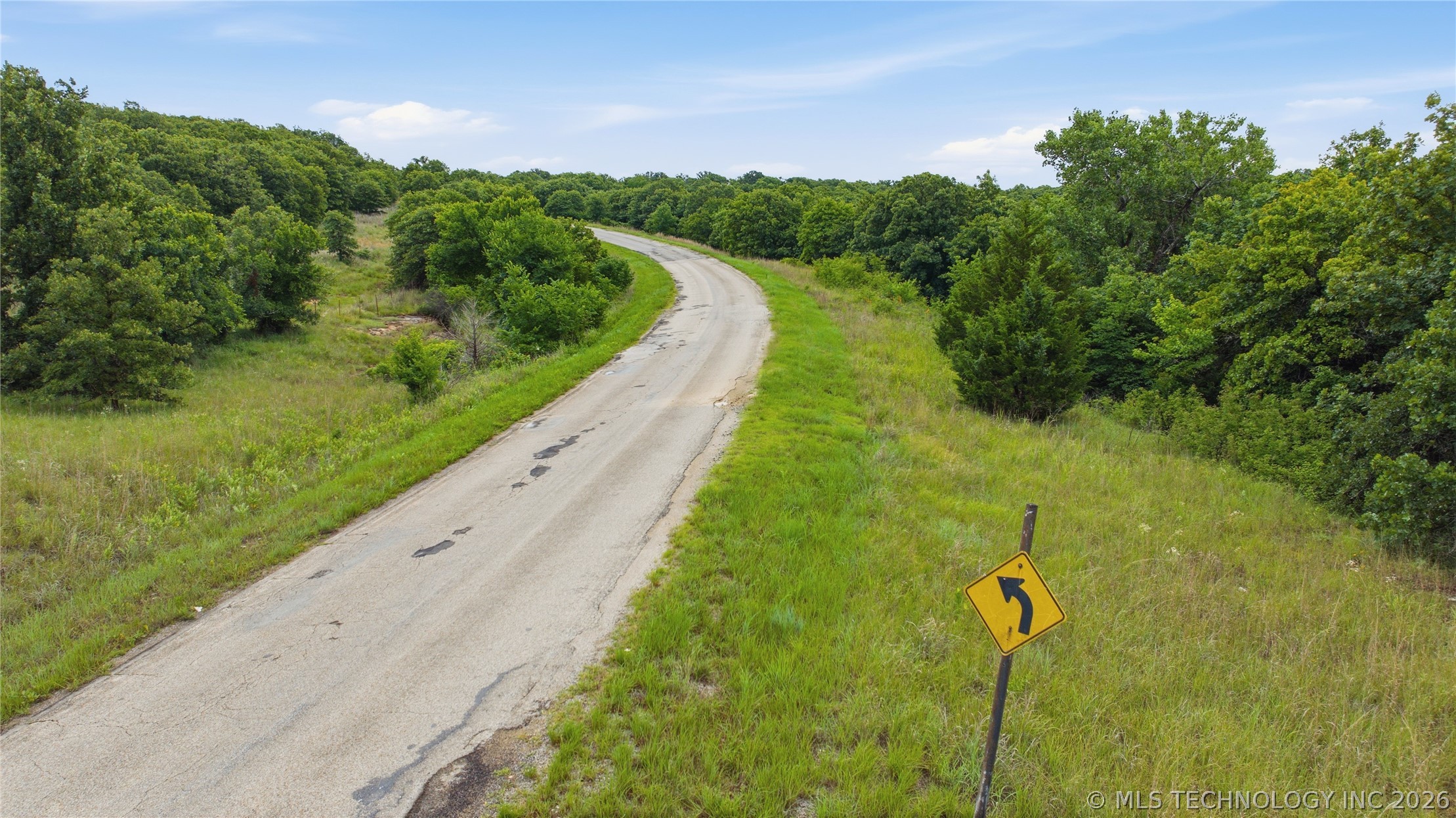 16719 New Prue Road Property Photo 8