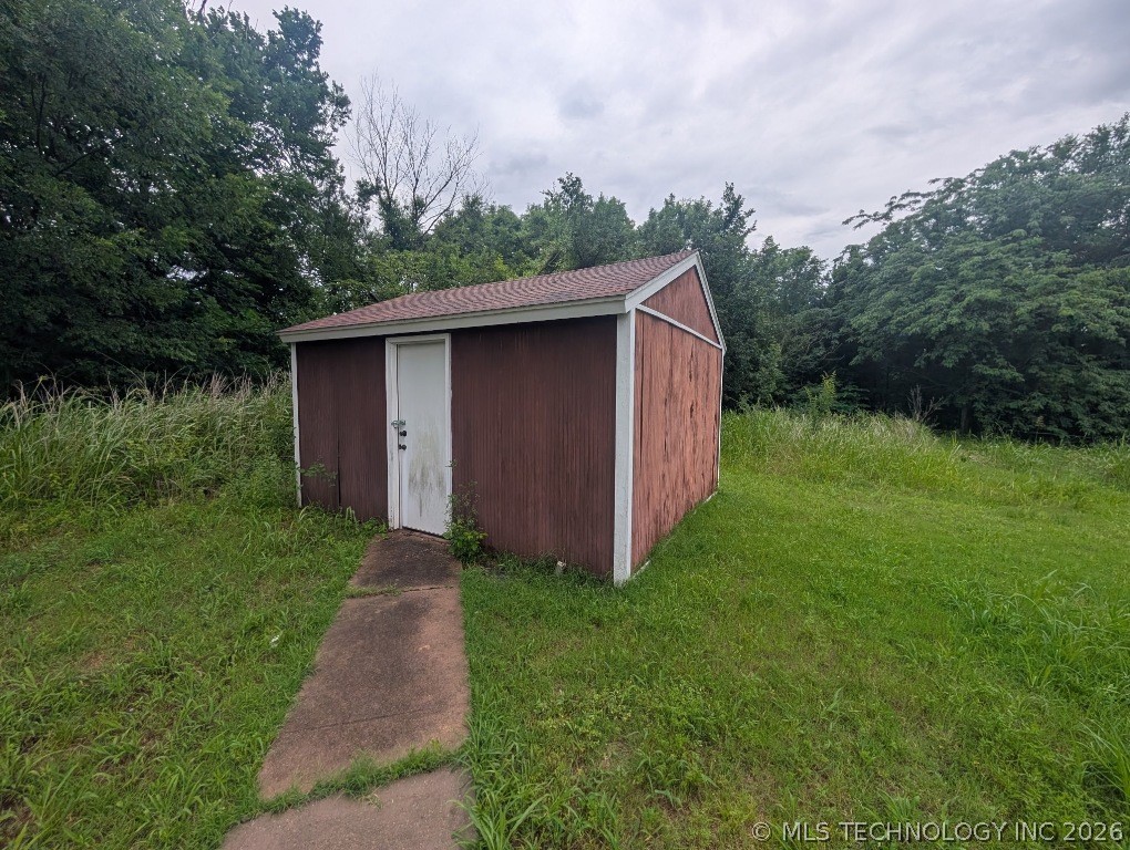 156 County Road 3237 Property Photo 17