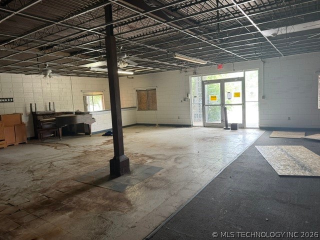 111 13th Nw Property Photo 3