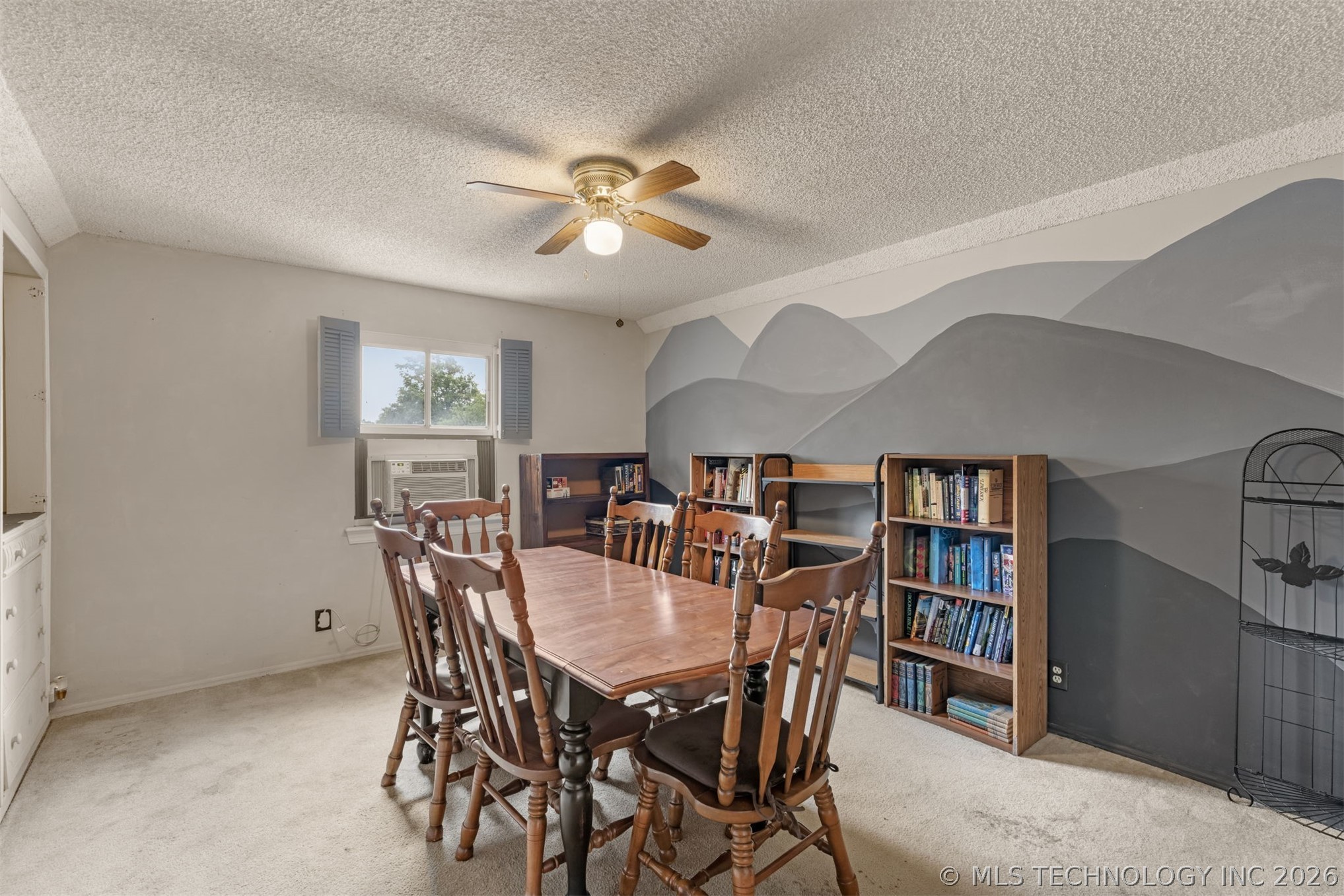 11411 E 37th Place Property Photo 28