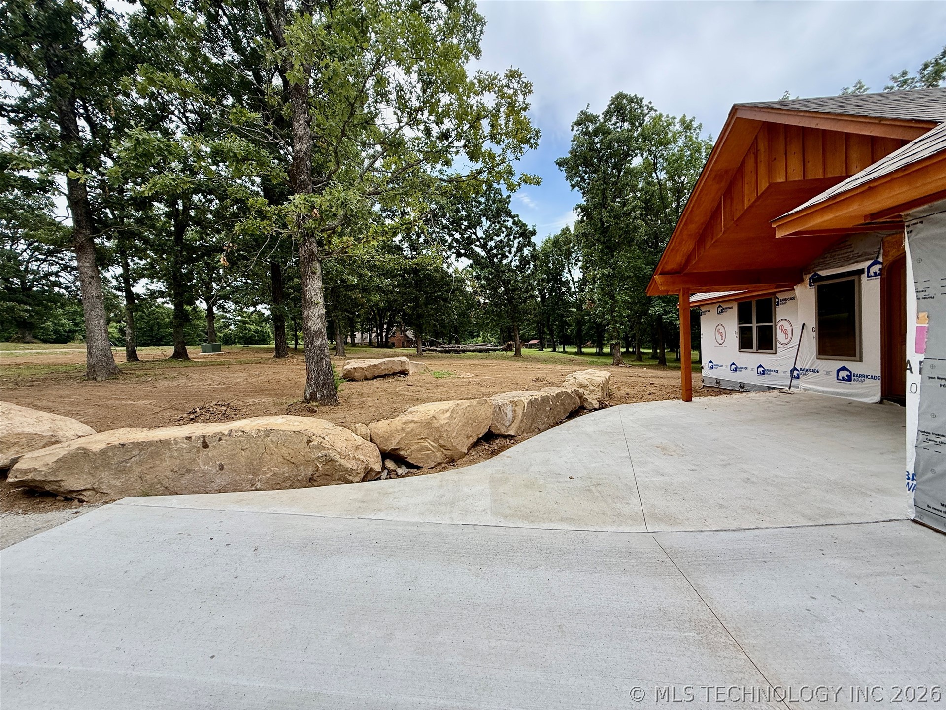 418210 E 1200 Property Photo 5