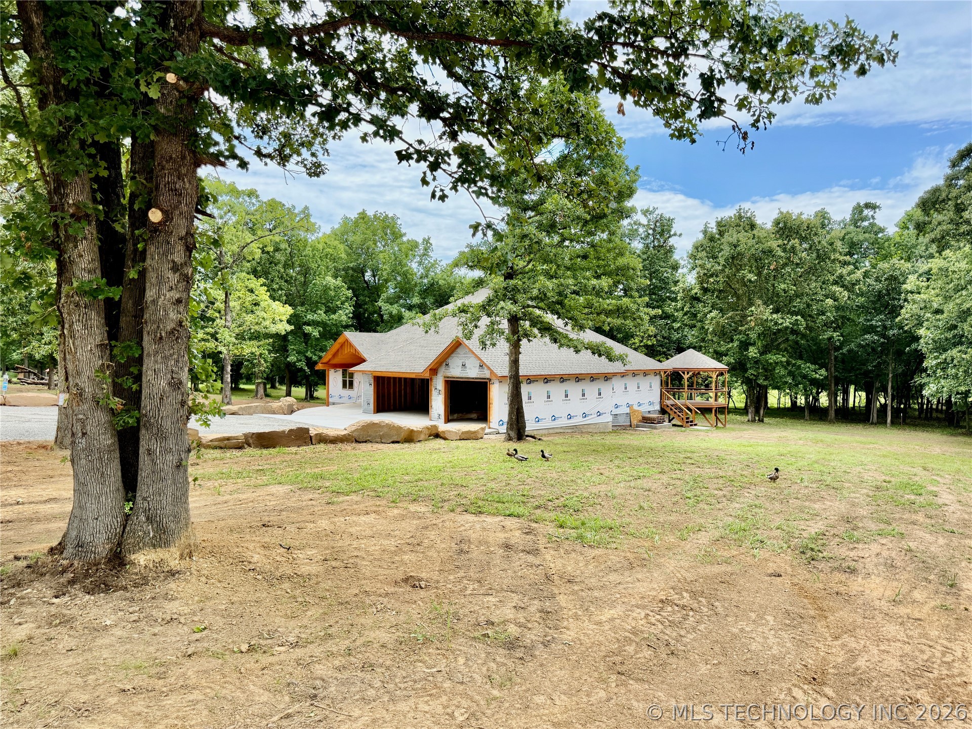 418210 E 1200 Property Photo 6