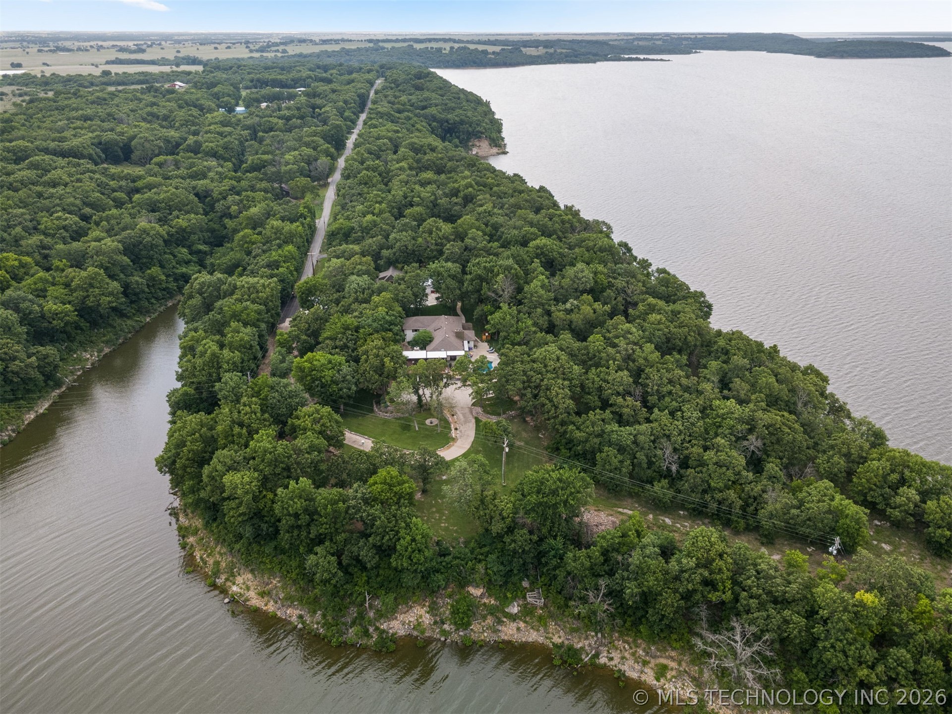 11541 S 4120 Road Property Photo 2