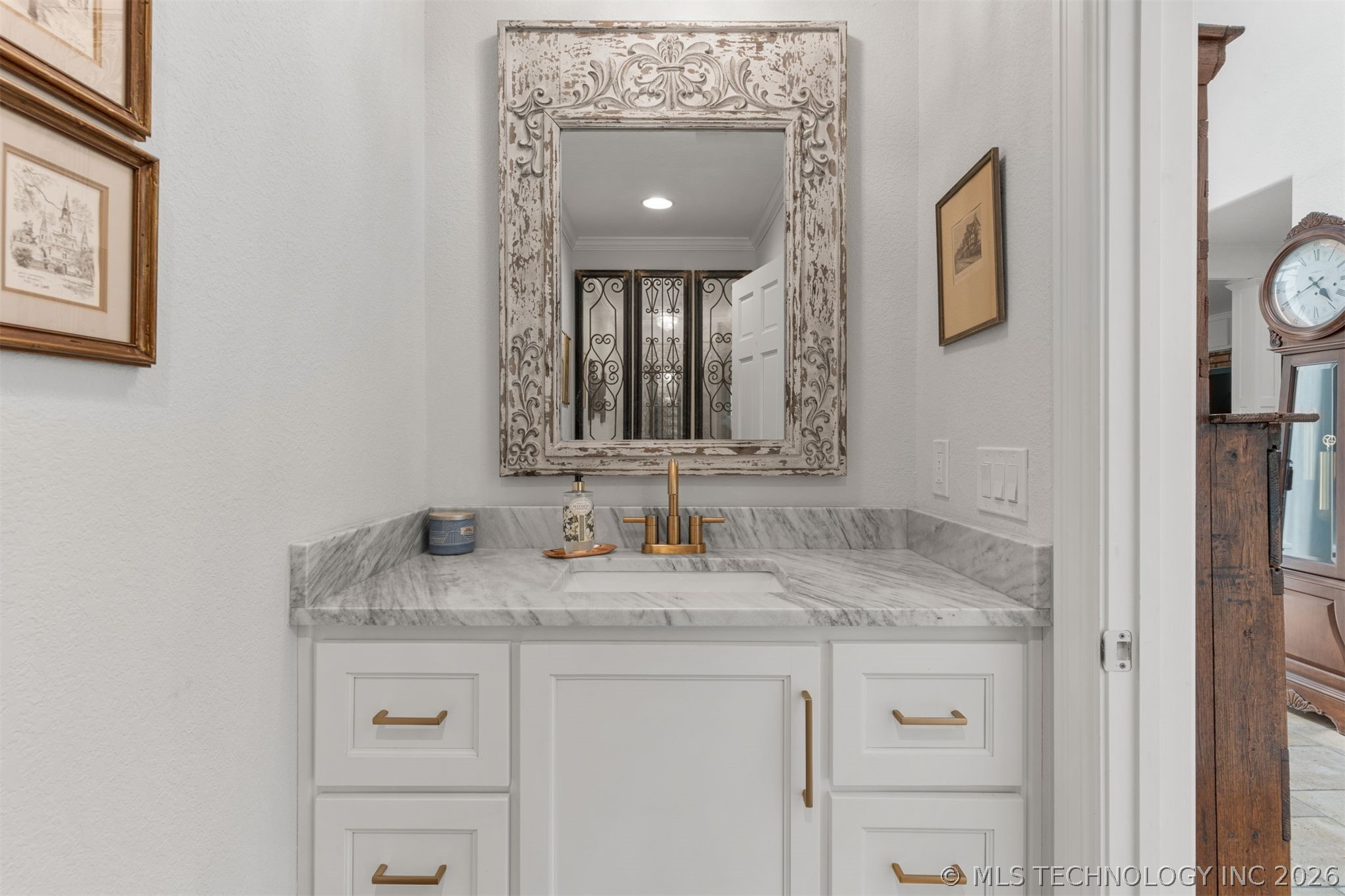 11541 S 4120 Road Property Photo 24