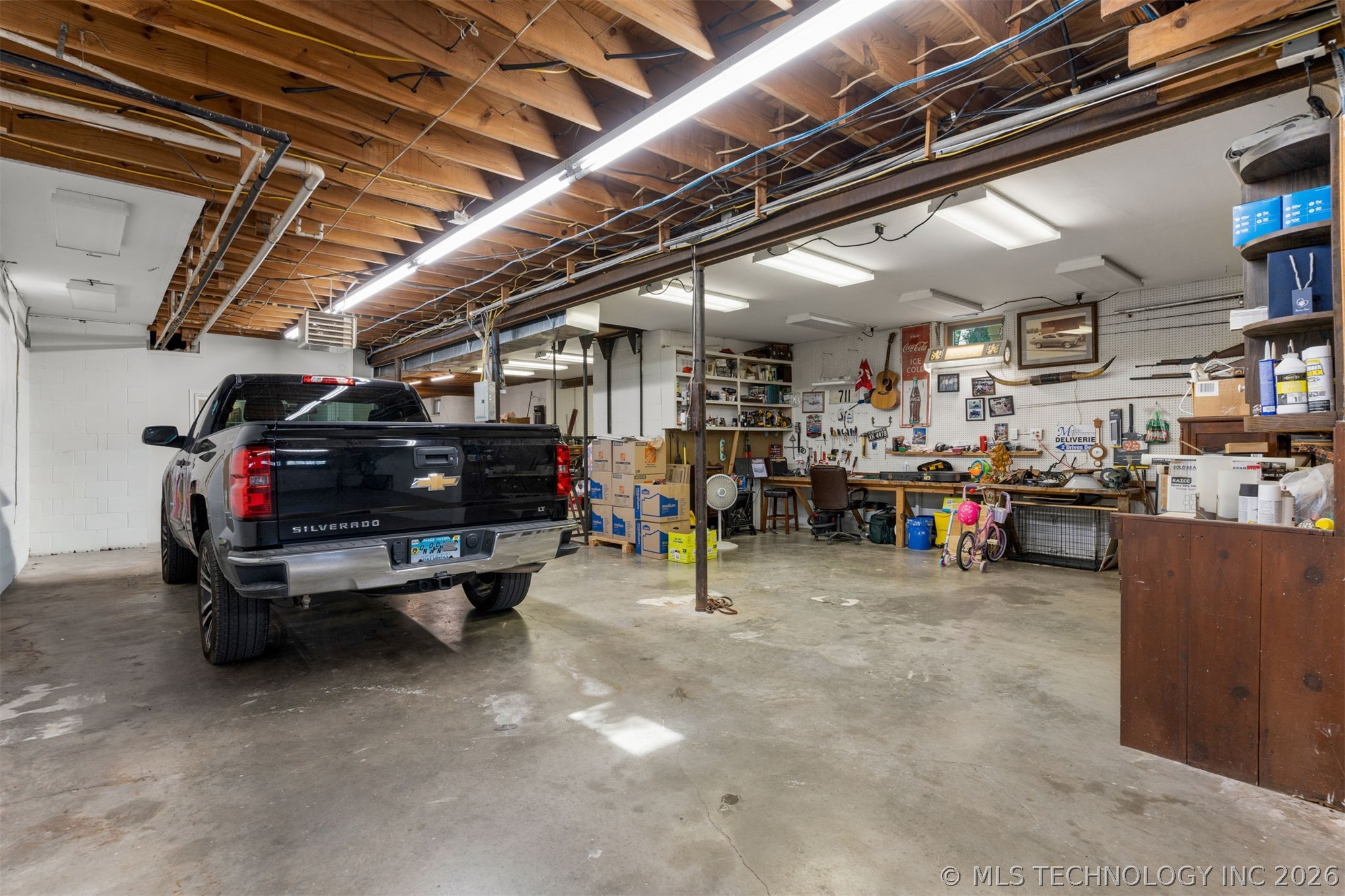 11541 S 4120 Road Property Photo 56