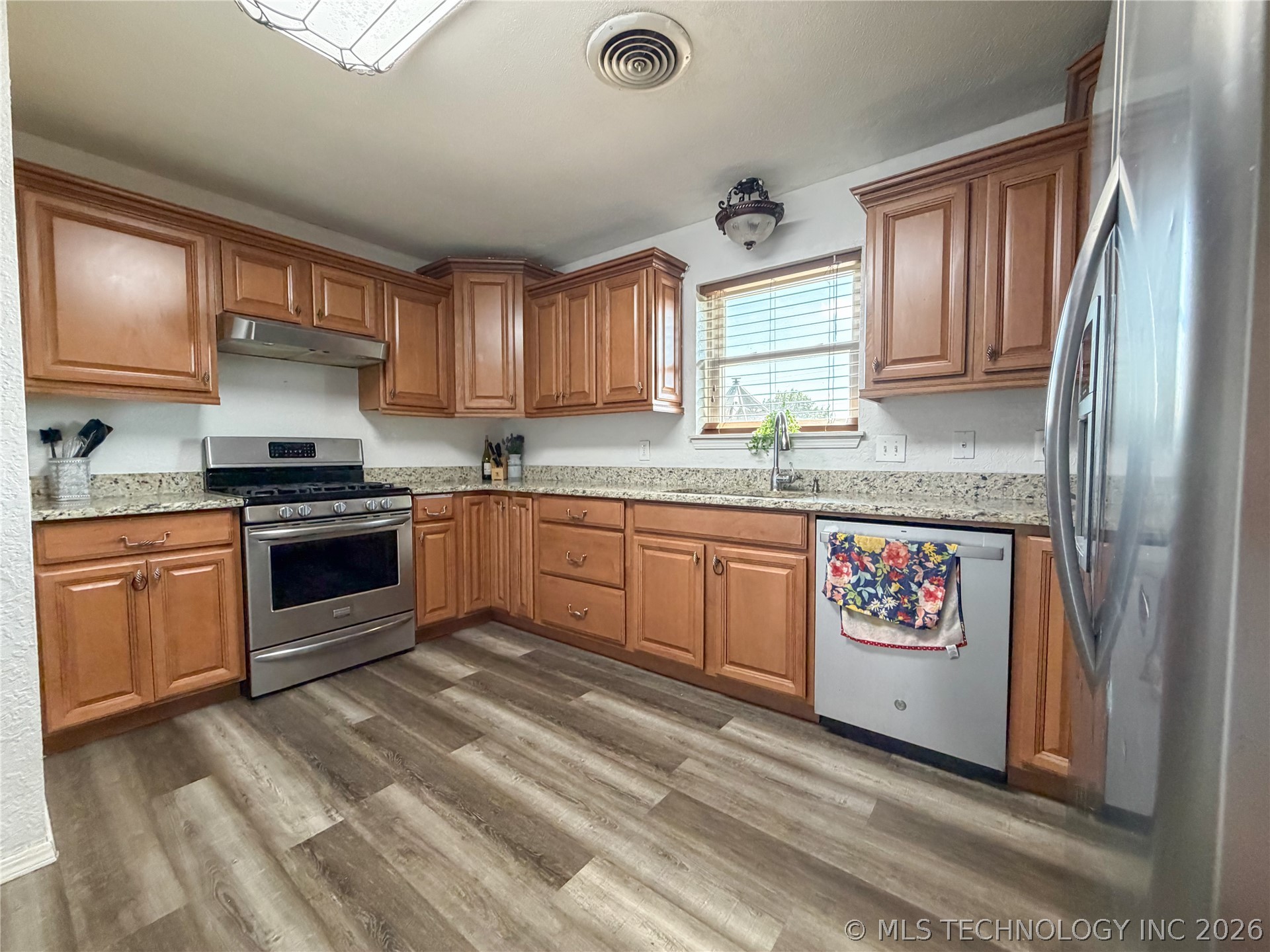 106 Risner Street Property Photo 4