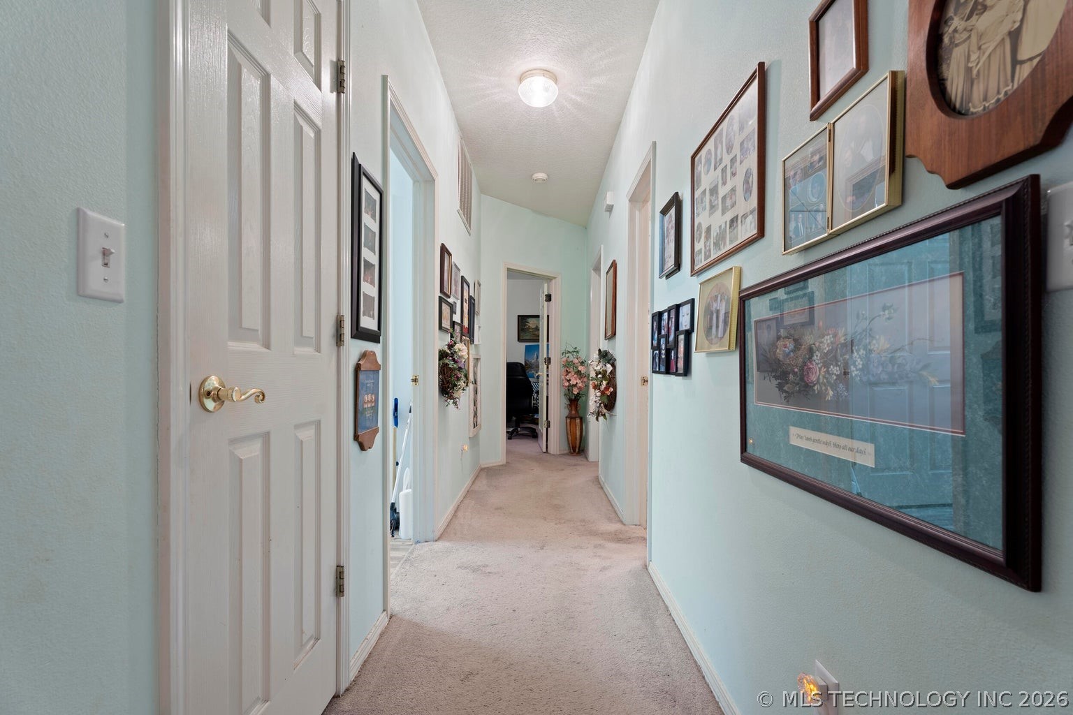 1035 Hillside Road Property Photo 23