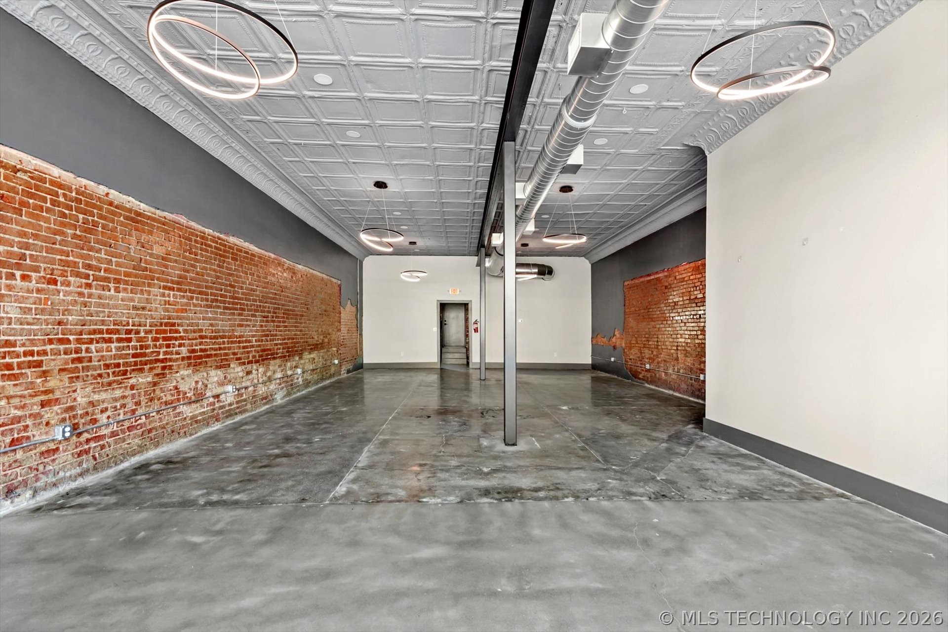 216 E Rogers Boulevard A & B Property Photo 2