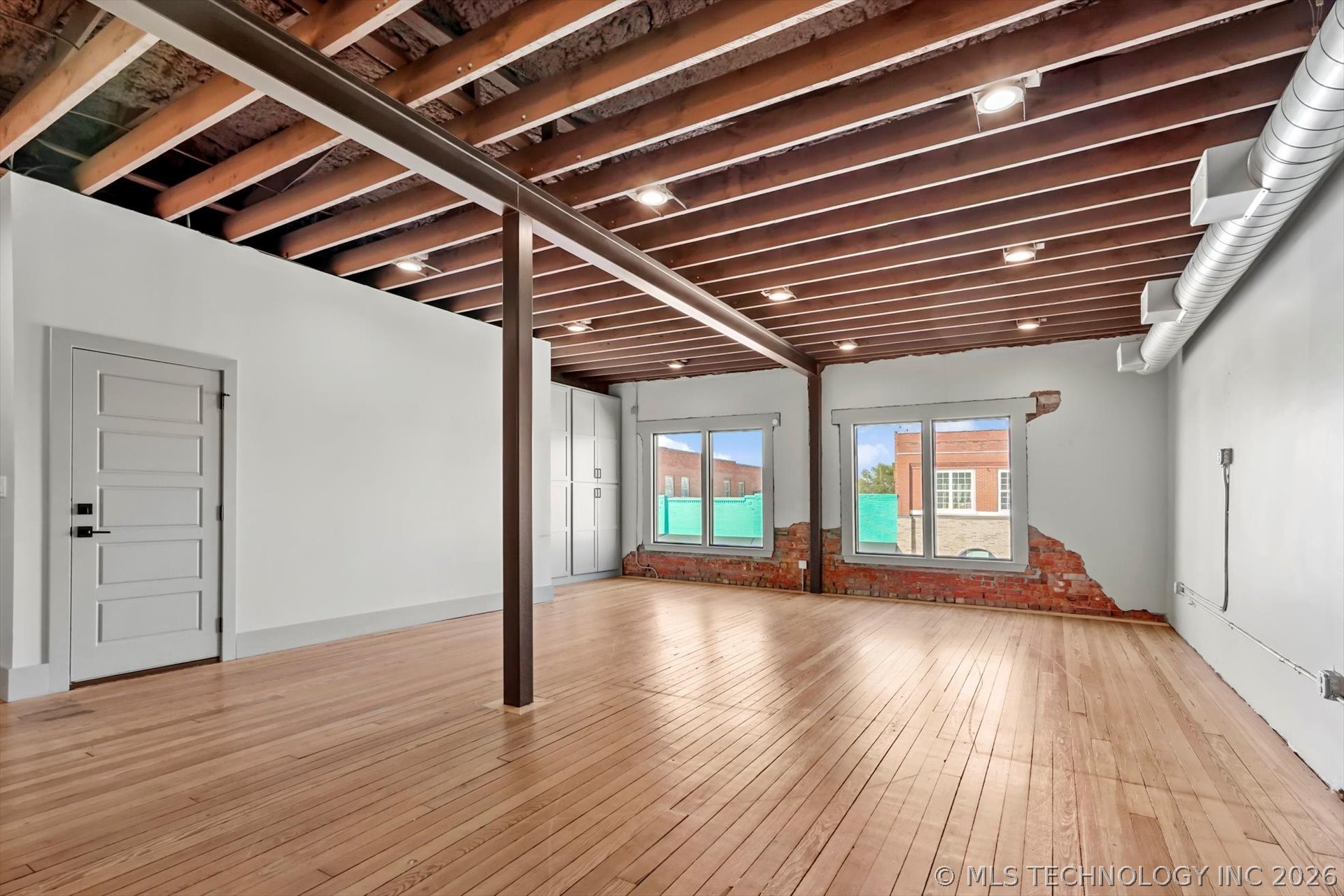 216 E Rogers Boulevard A & B Property Photo 16