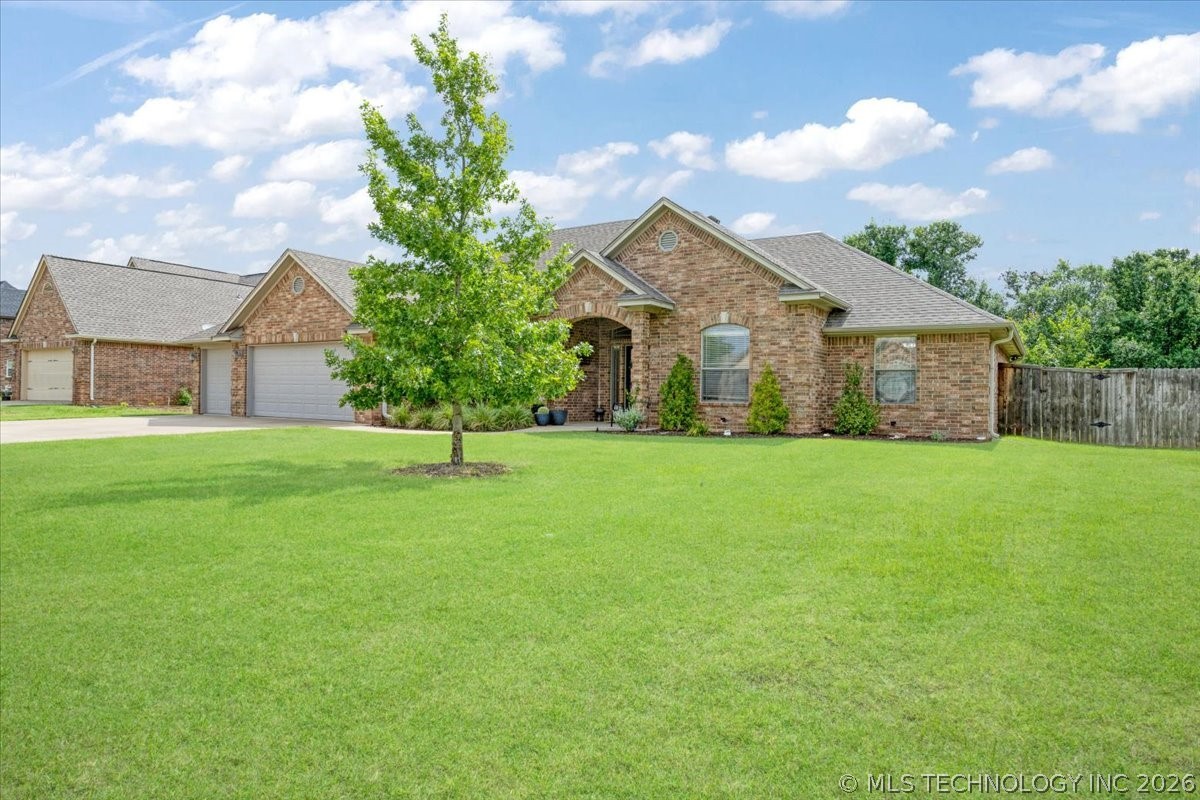 1114 Beretta Property Photo 2