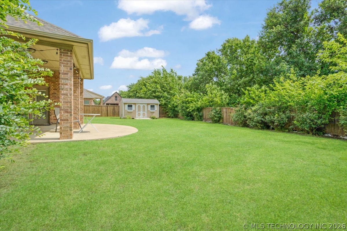 1114 Beretta Property Photo 29