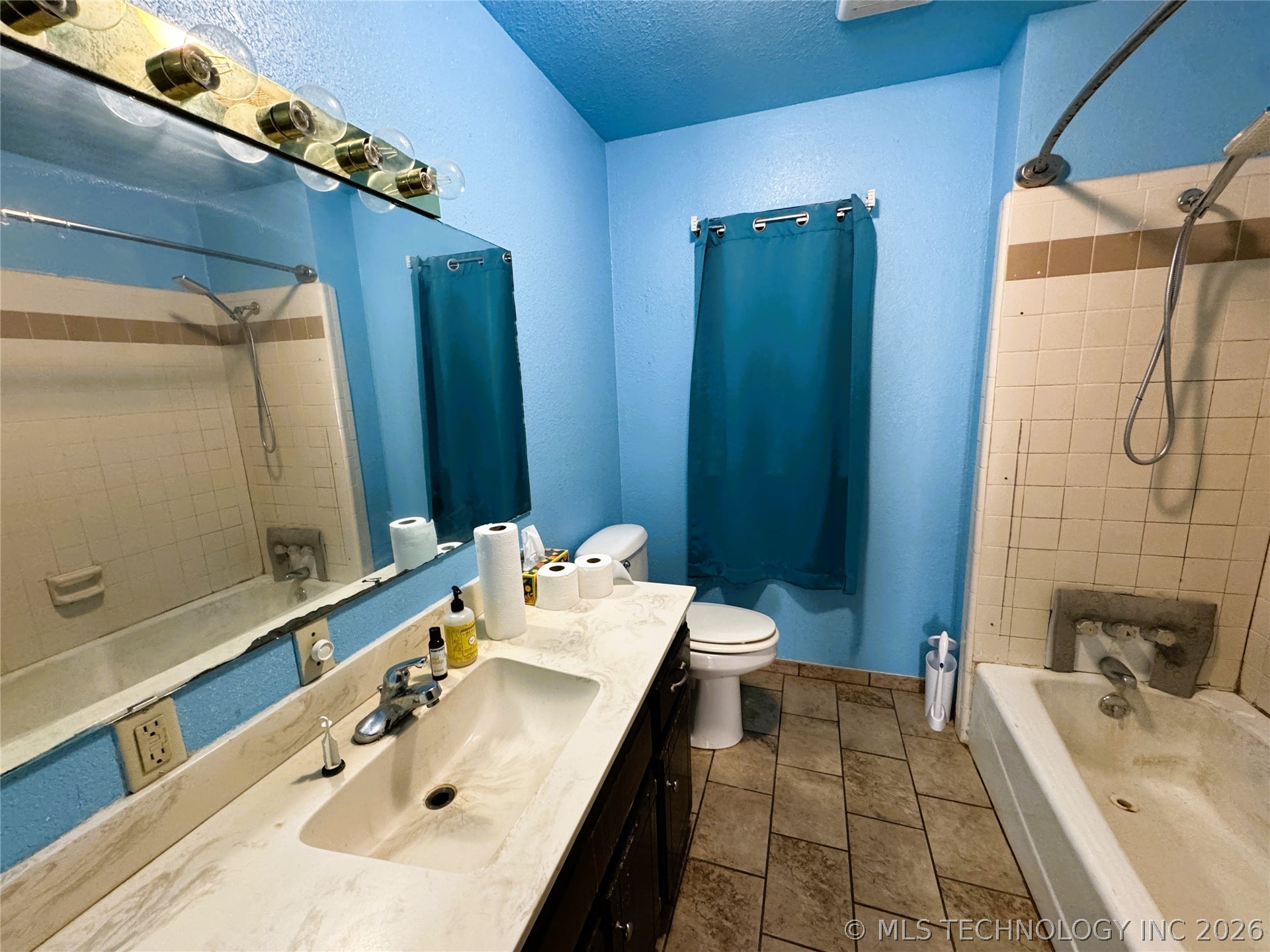 2007 Mary Avenue Property Photo 21