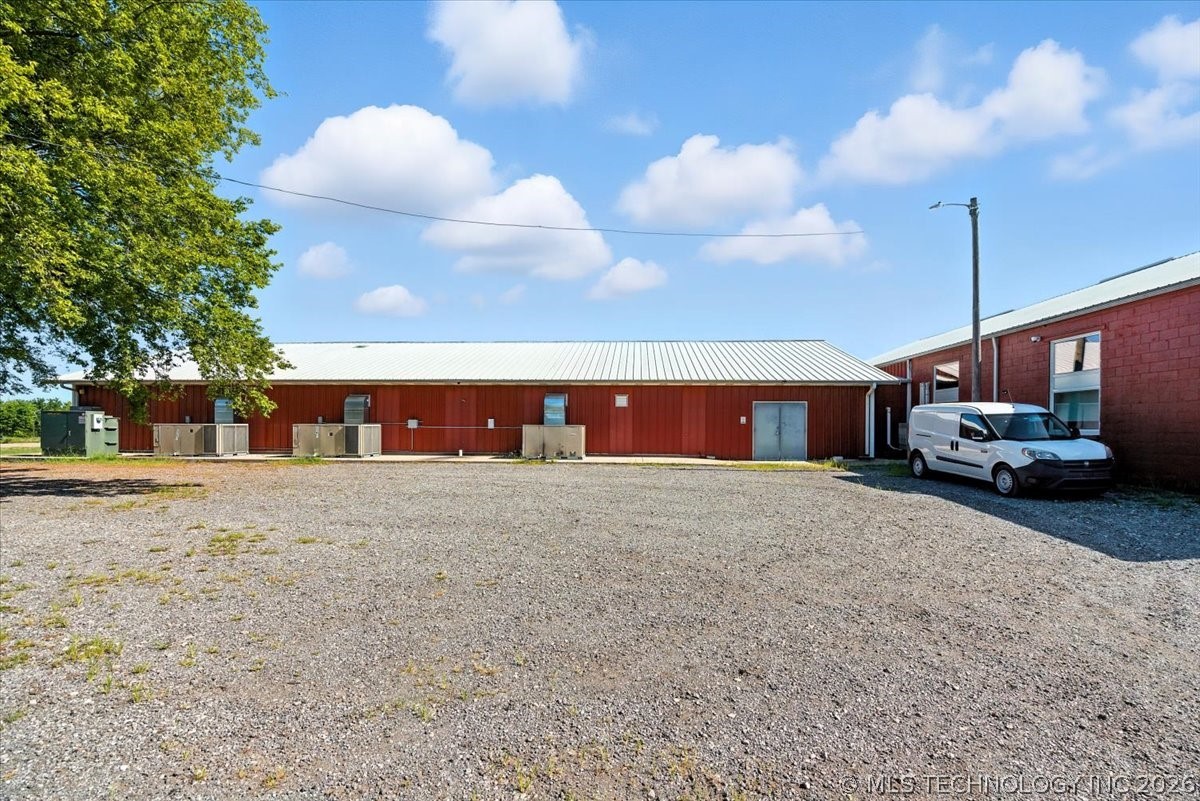 15499 E 590 Road Property Photo 14