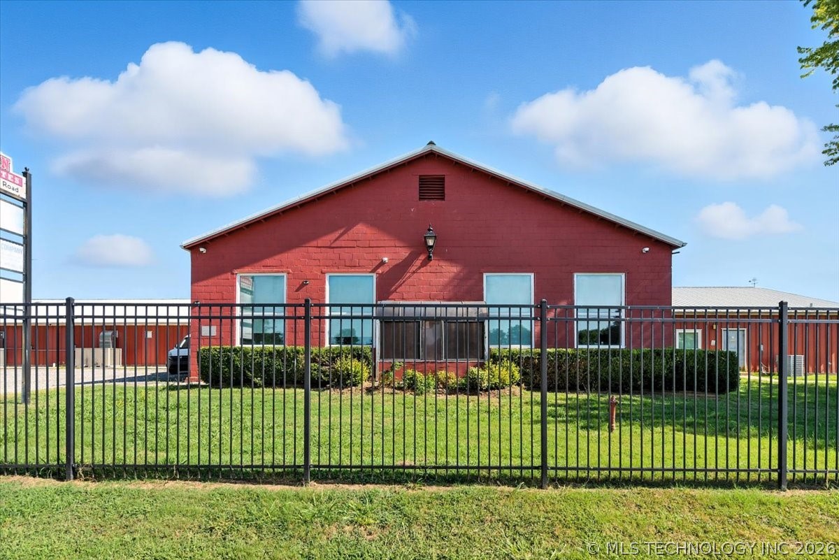 15499 E 590 Road Property Photo 25