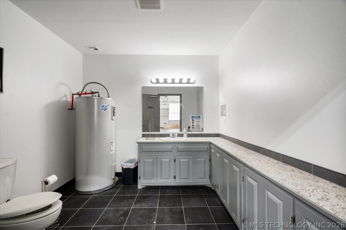 15499 E 590 Road Property Photo 37