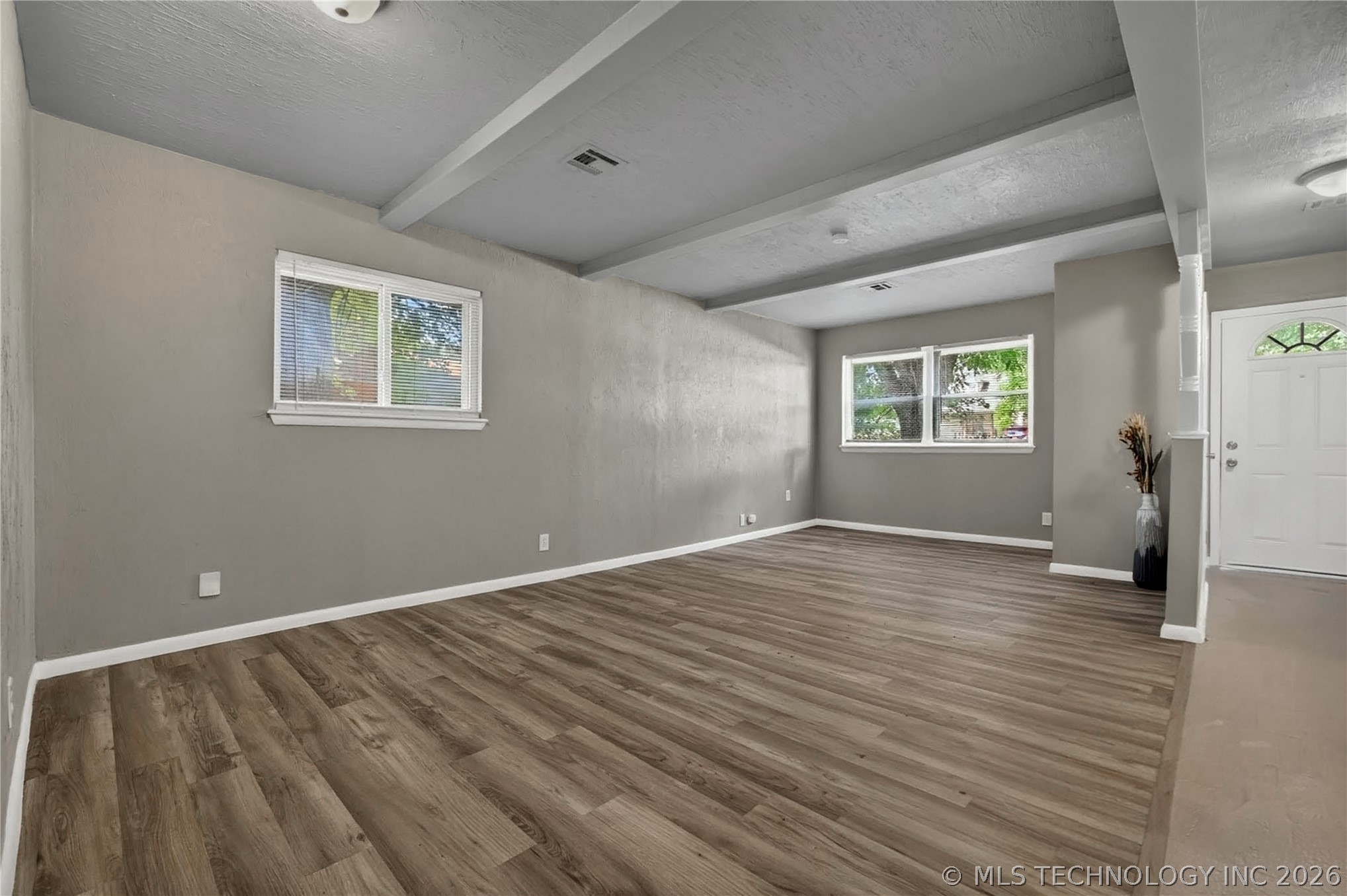3517 S Irvington Place Property Photo 5