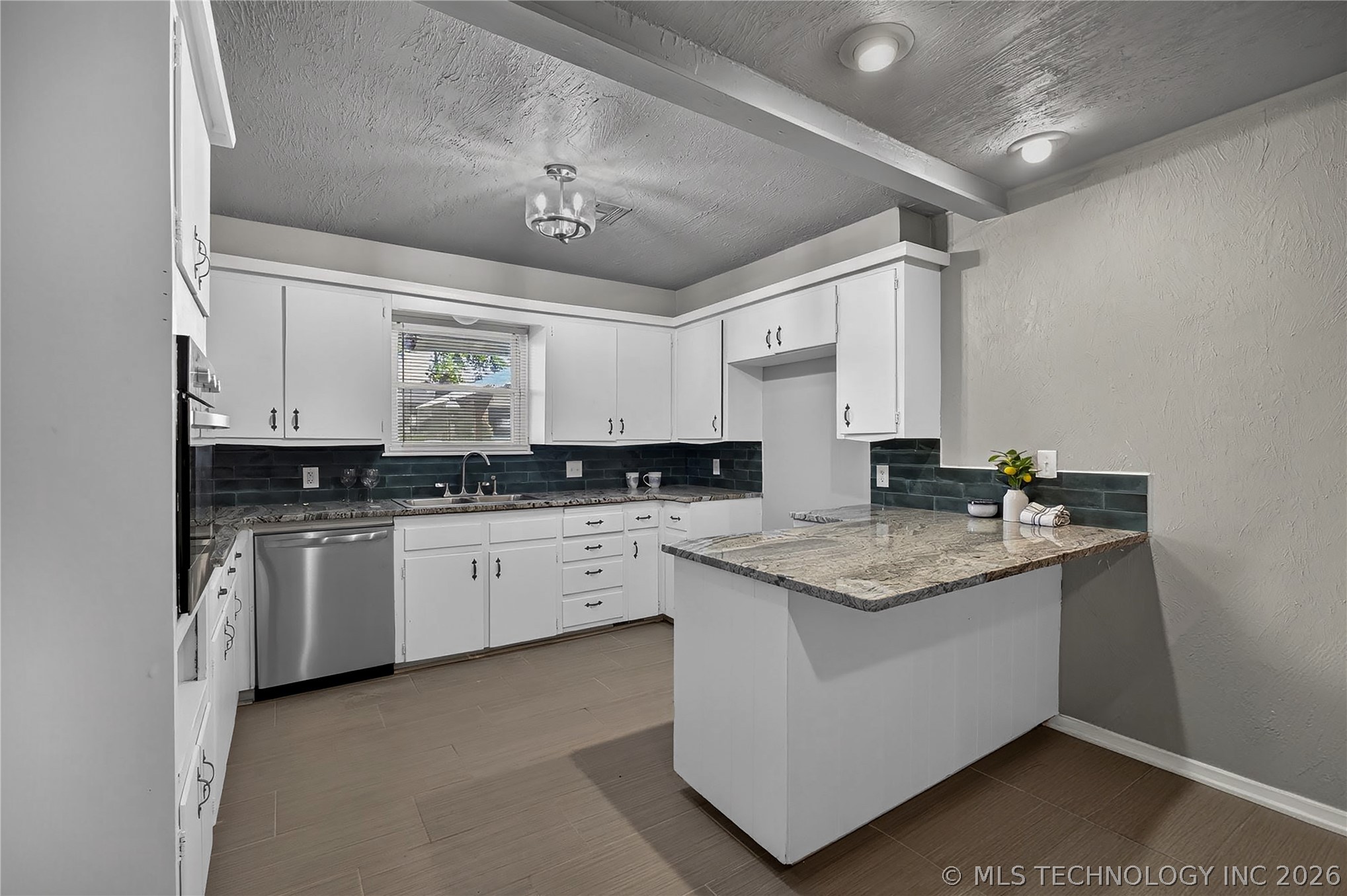3517 S Irvington Place Property Photo 11