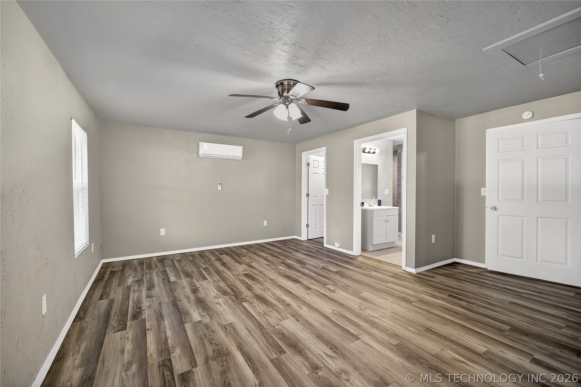 3517 S Irvington Place Property Photo 23