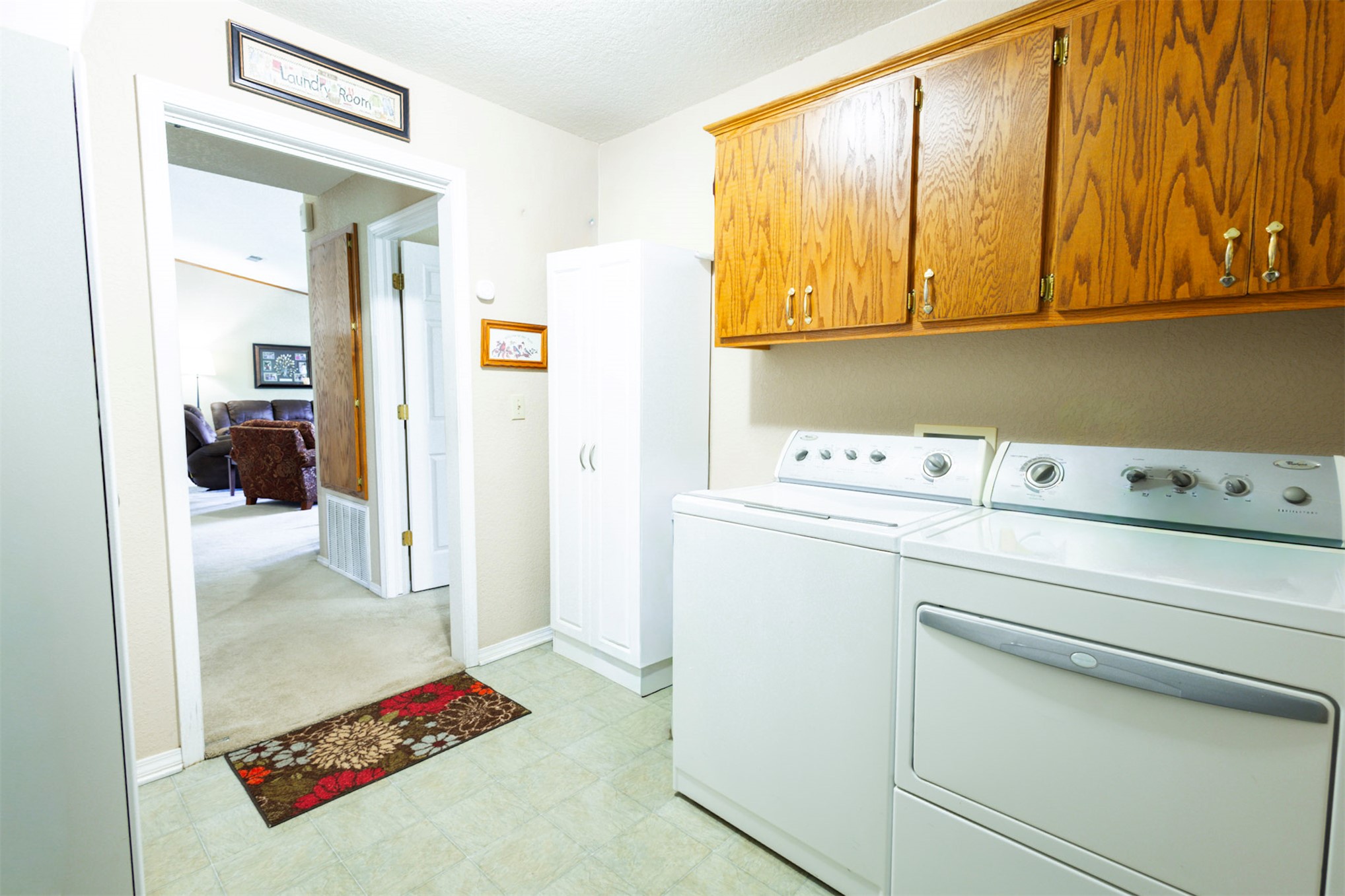 770 Lincoln Property Photo 9