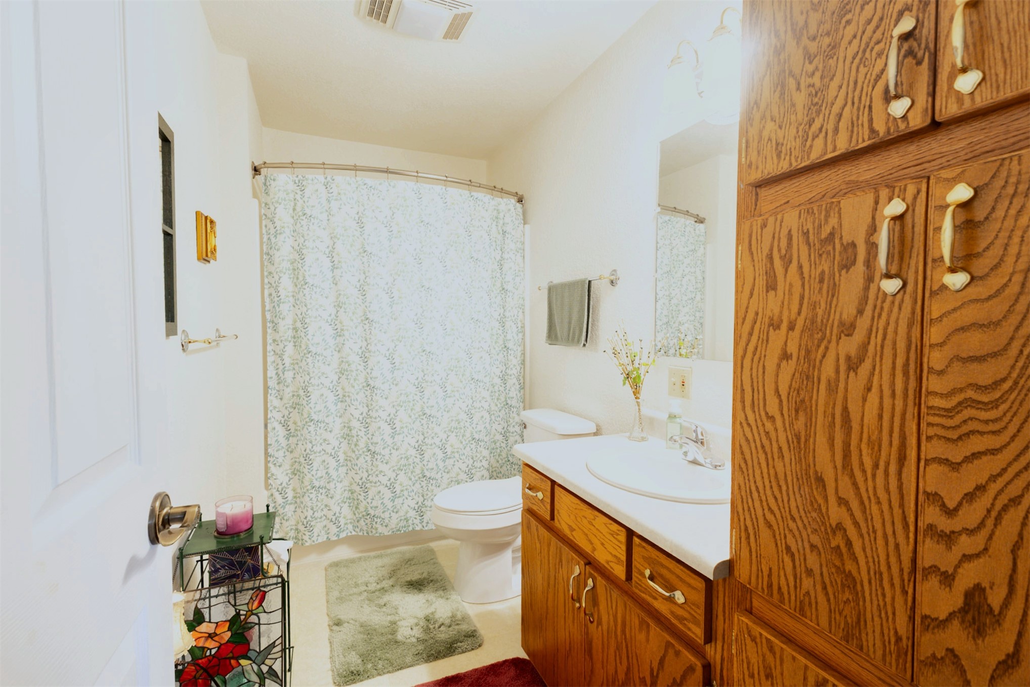 770 Lincoln Property Photo 11