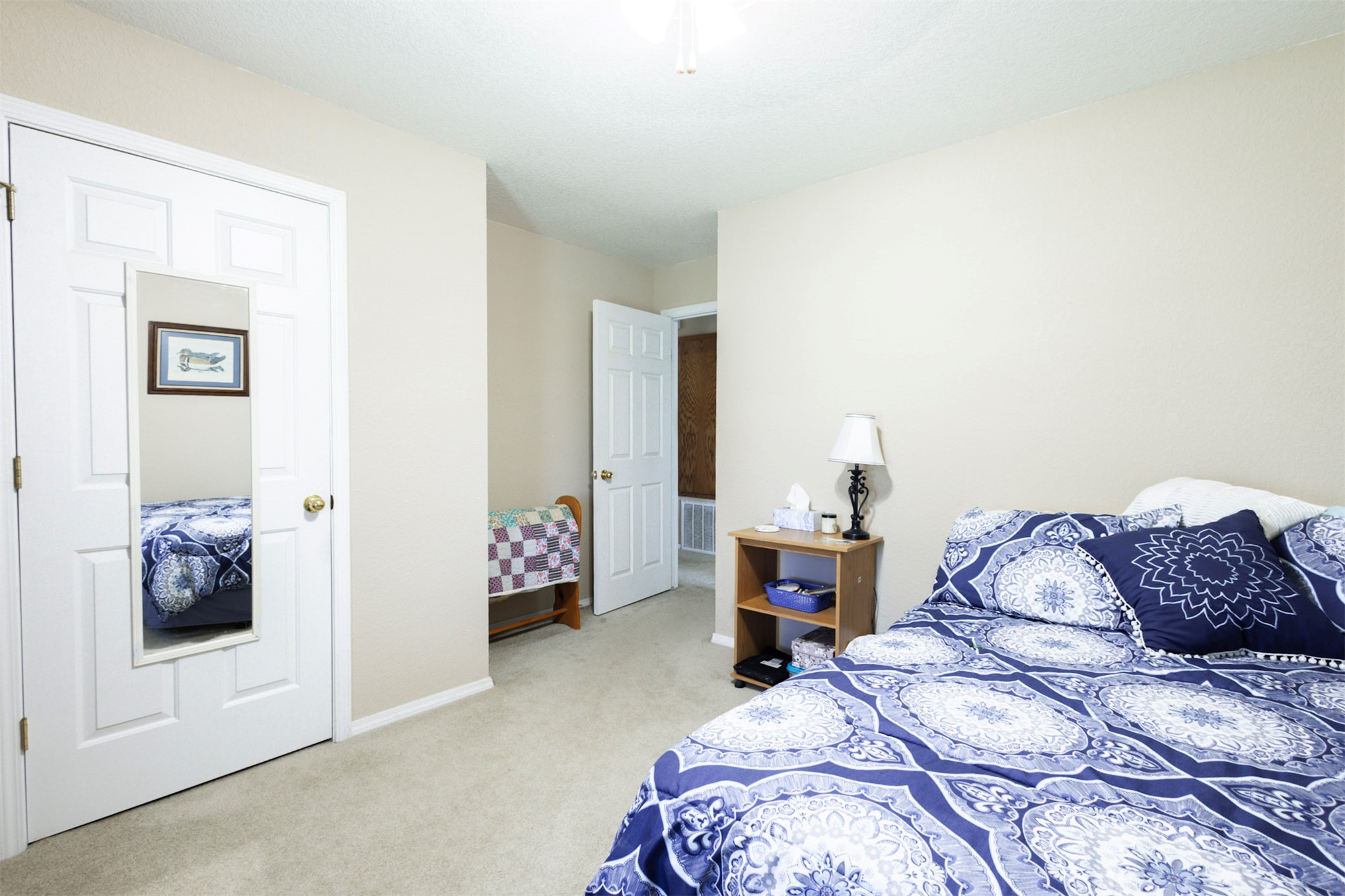 770 Lincoln Property Photo 13