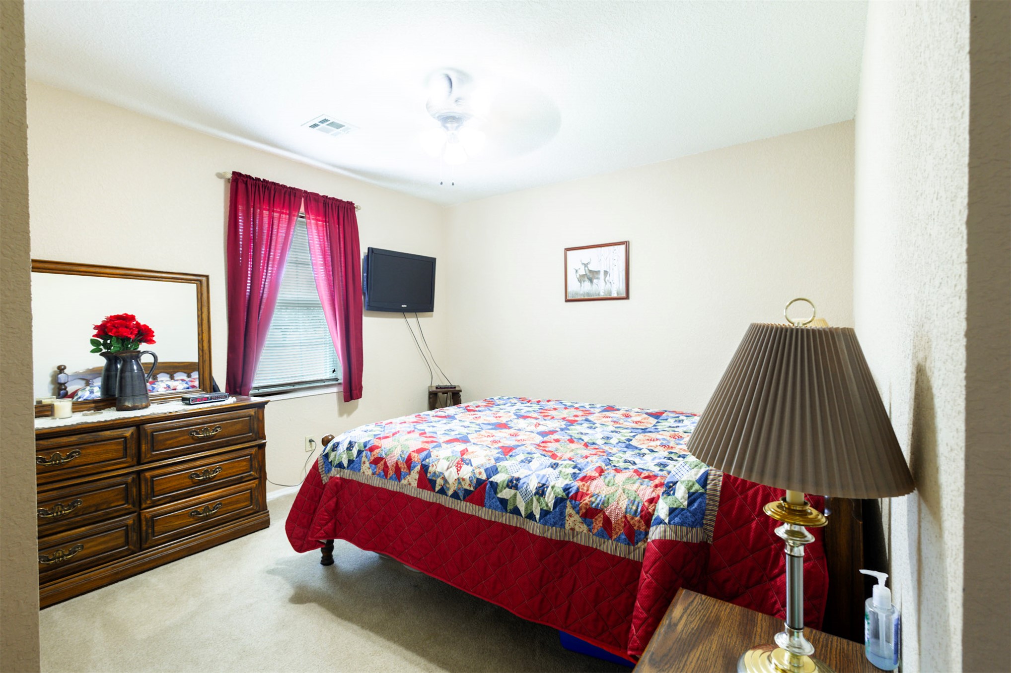 770 Lincoln Property Photo 16