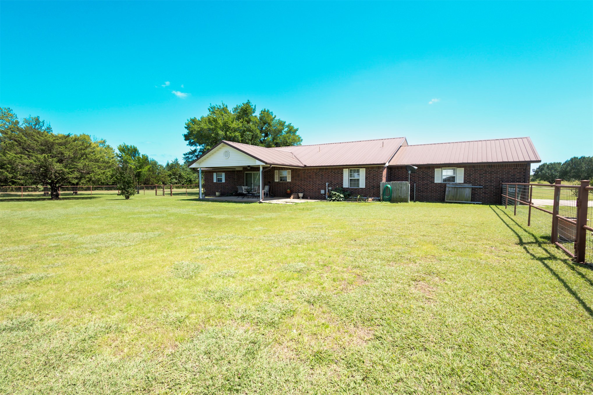 770 Lincoln Property Photo 18