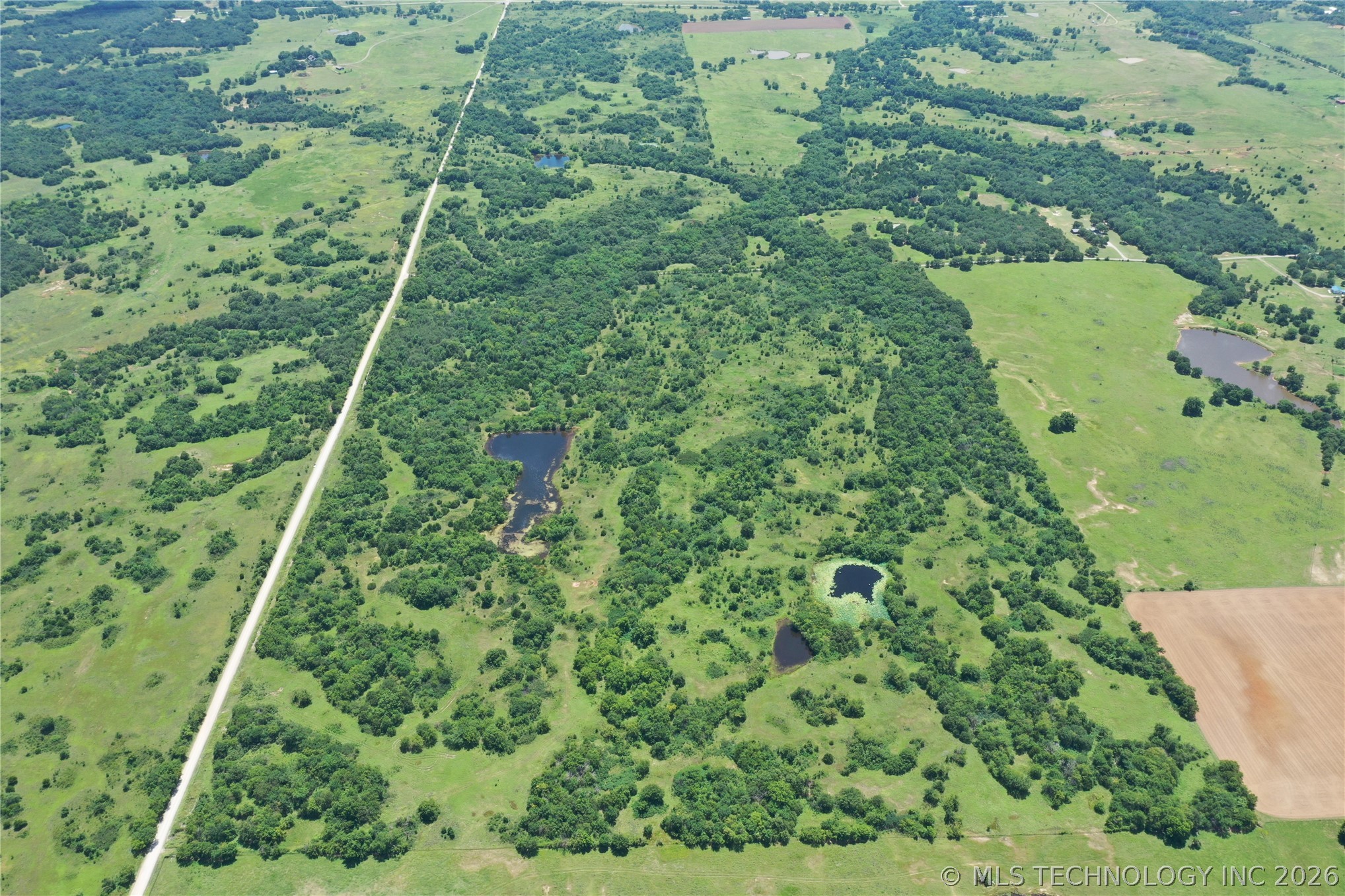 11 N County Road Property Photo 1