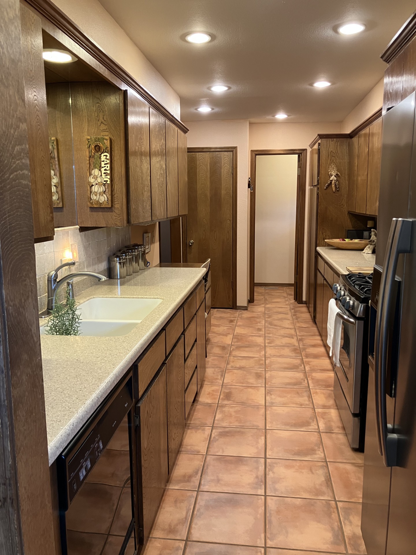 819 W Seminole Avenue Property Photo 18