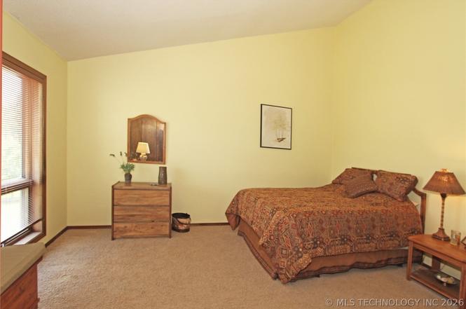 819 W Seminole Avenue Property Photo 40