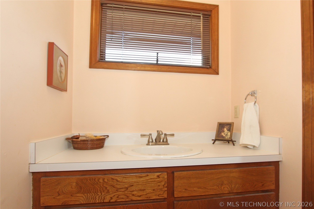 819 W Seminole Avenue Property Photo 50