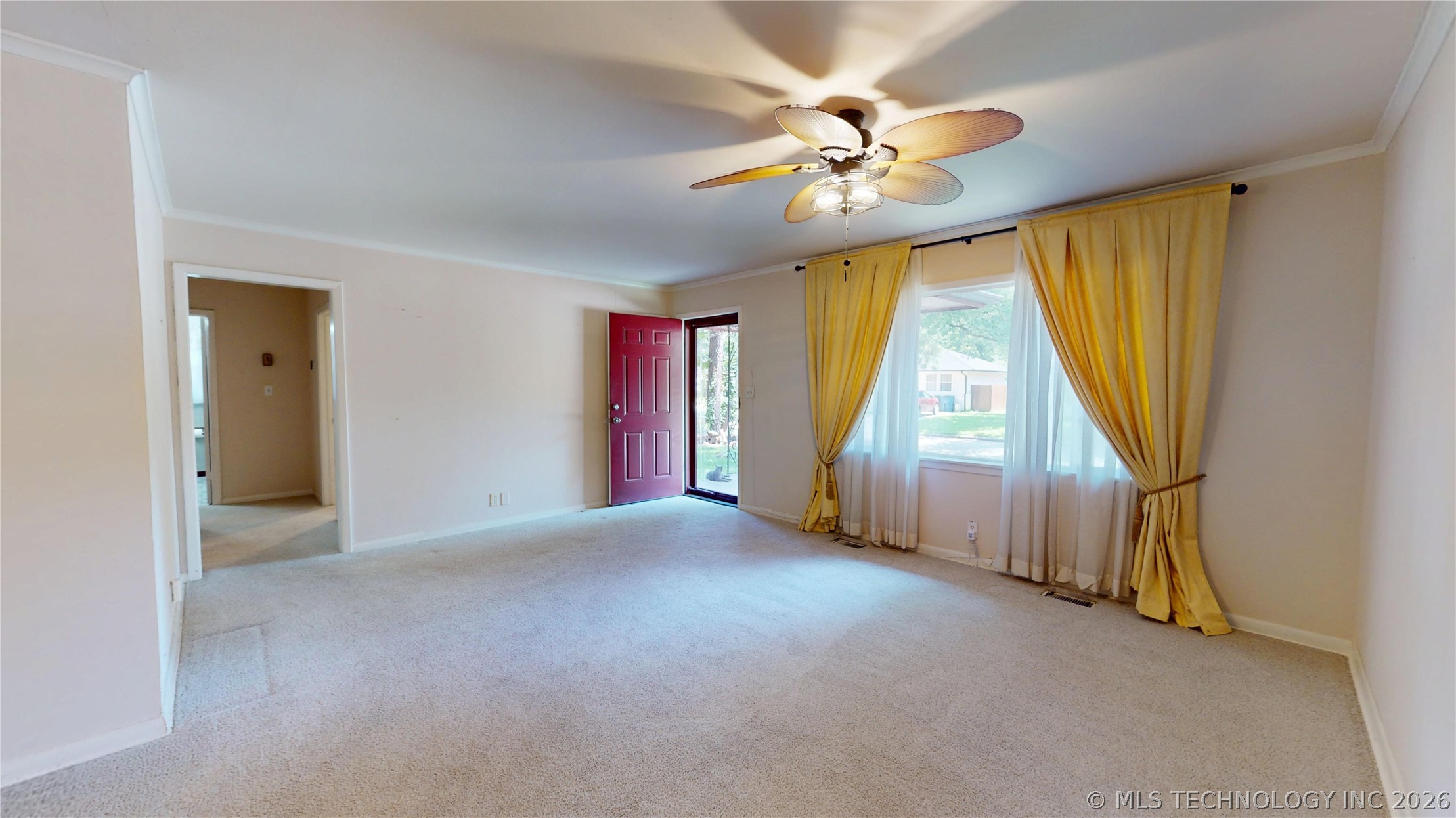 1535 E 54th Street Property Photo 10