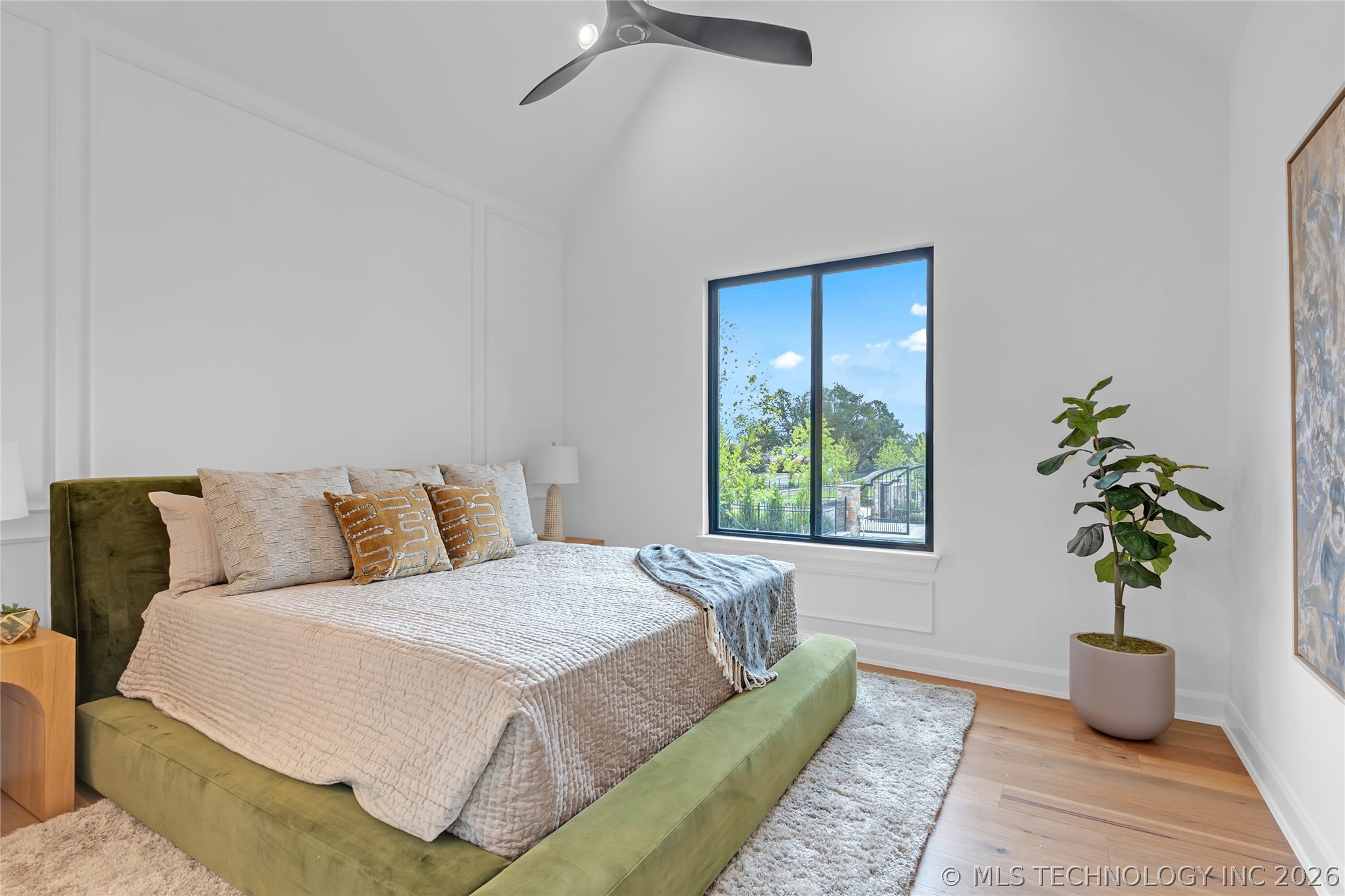 10604 S Holley Street Property Photo 45