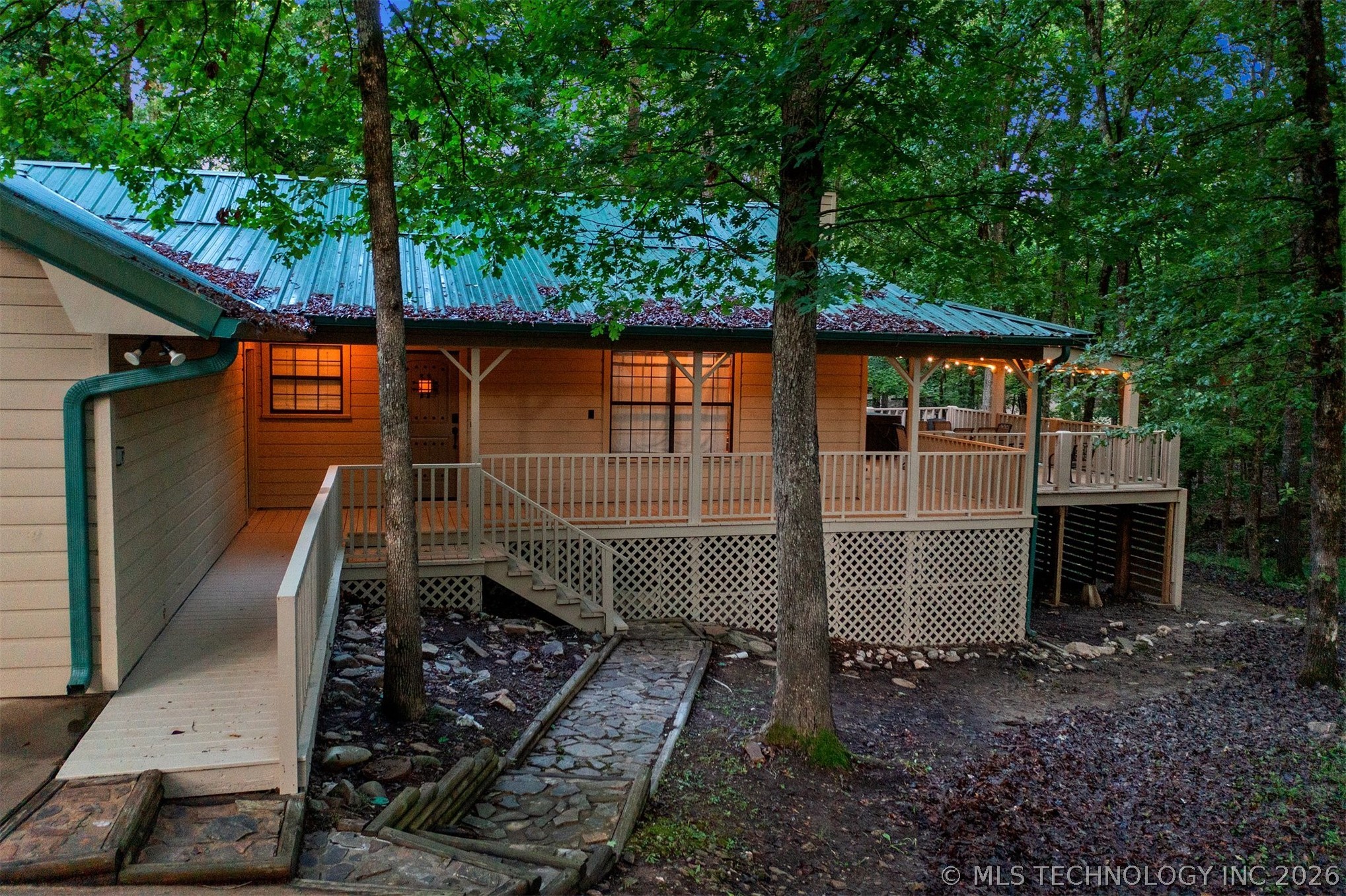 184 Cedar Creek Circle Property Photo 6