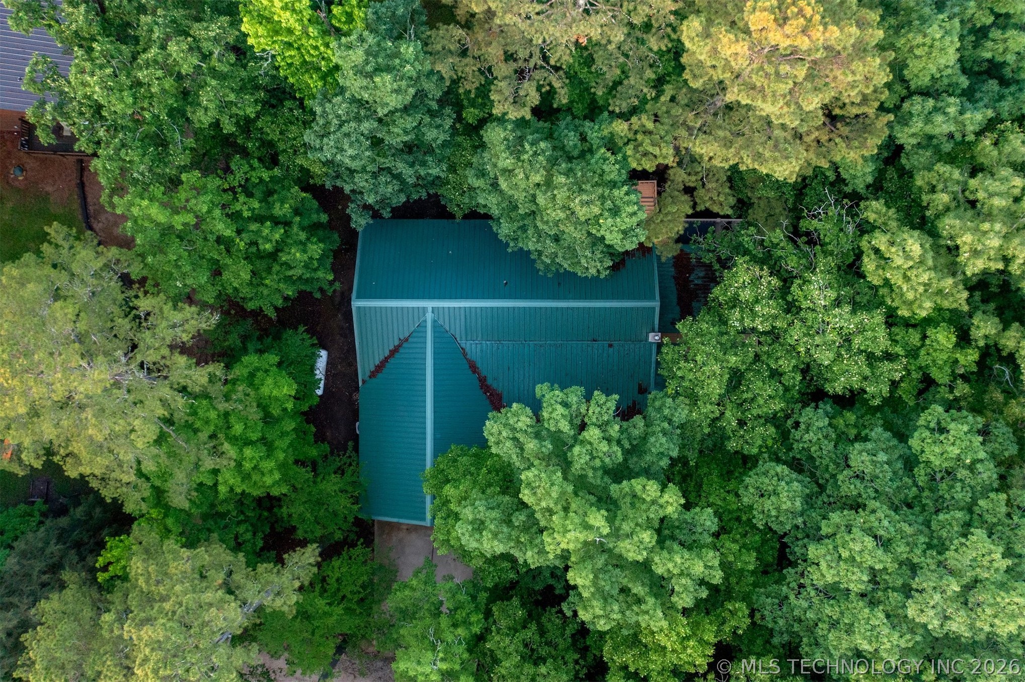 184 Cedar Creek Circle Property Photo 7