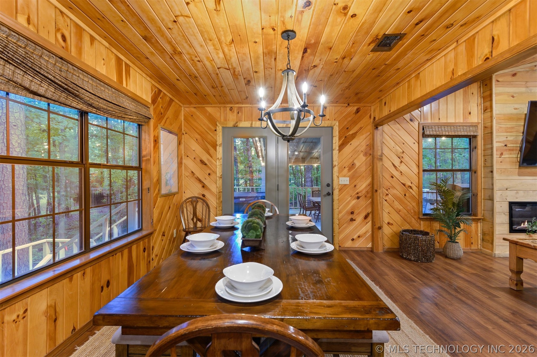 184 Cedar Creek Circle Property Photo 41