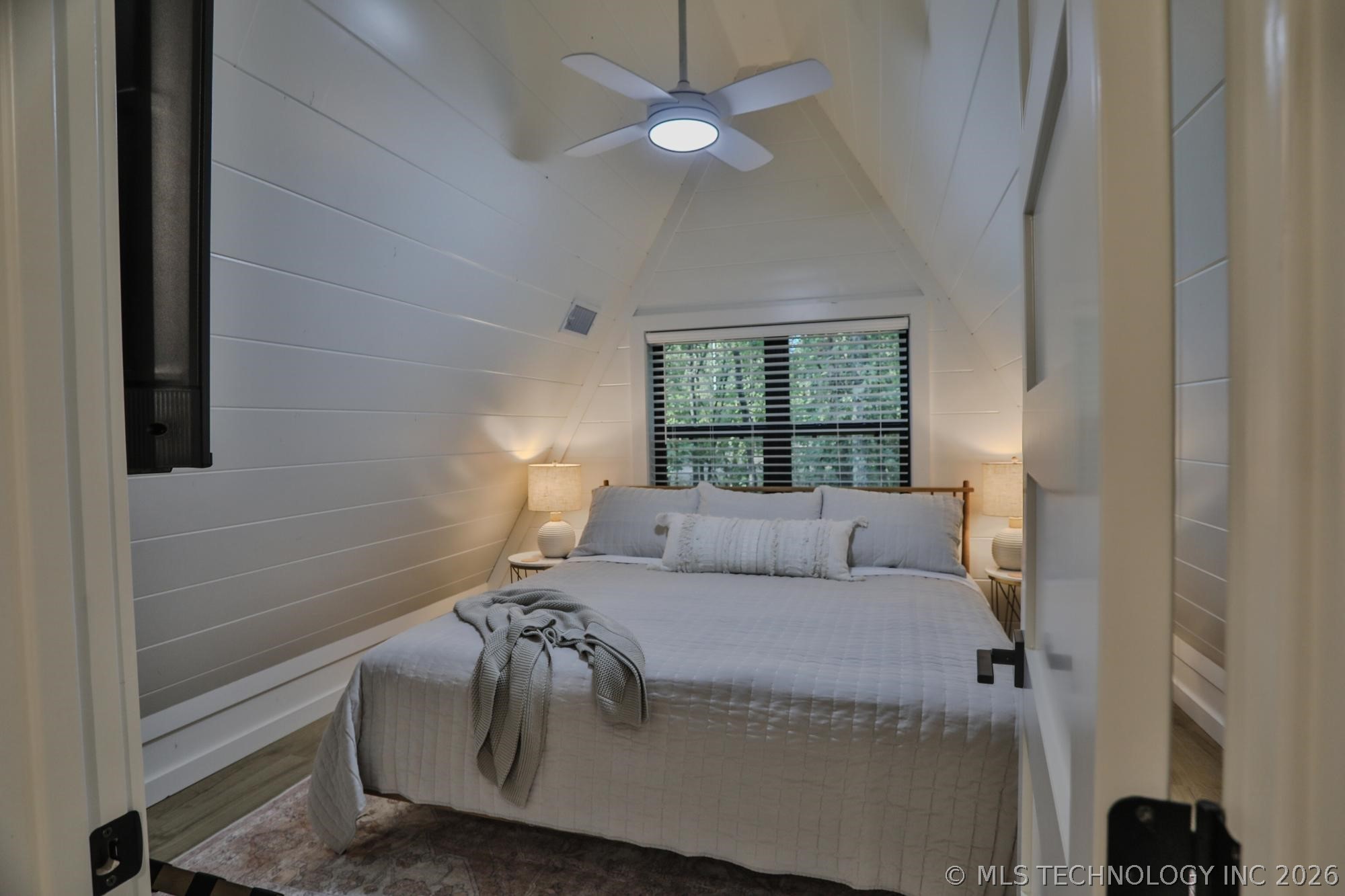127 Hawthorne Branch Property Photo 10