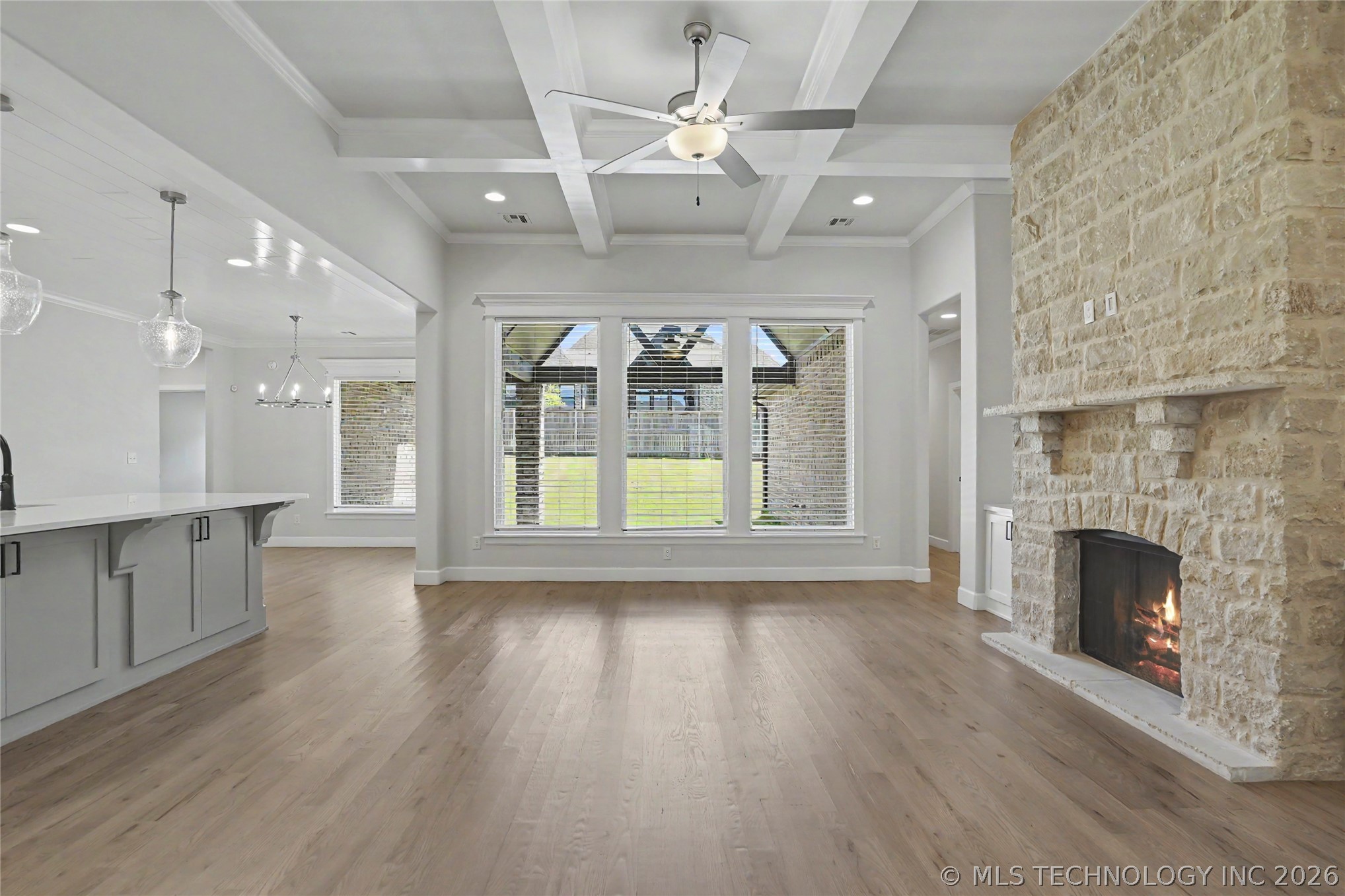1612 E 114th Street Property Photo 4
