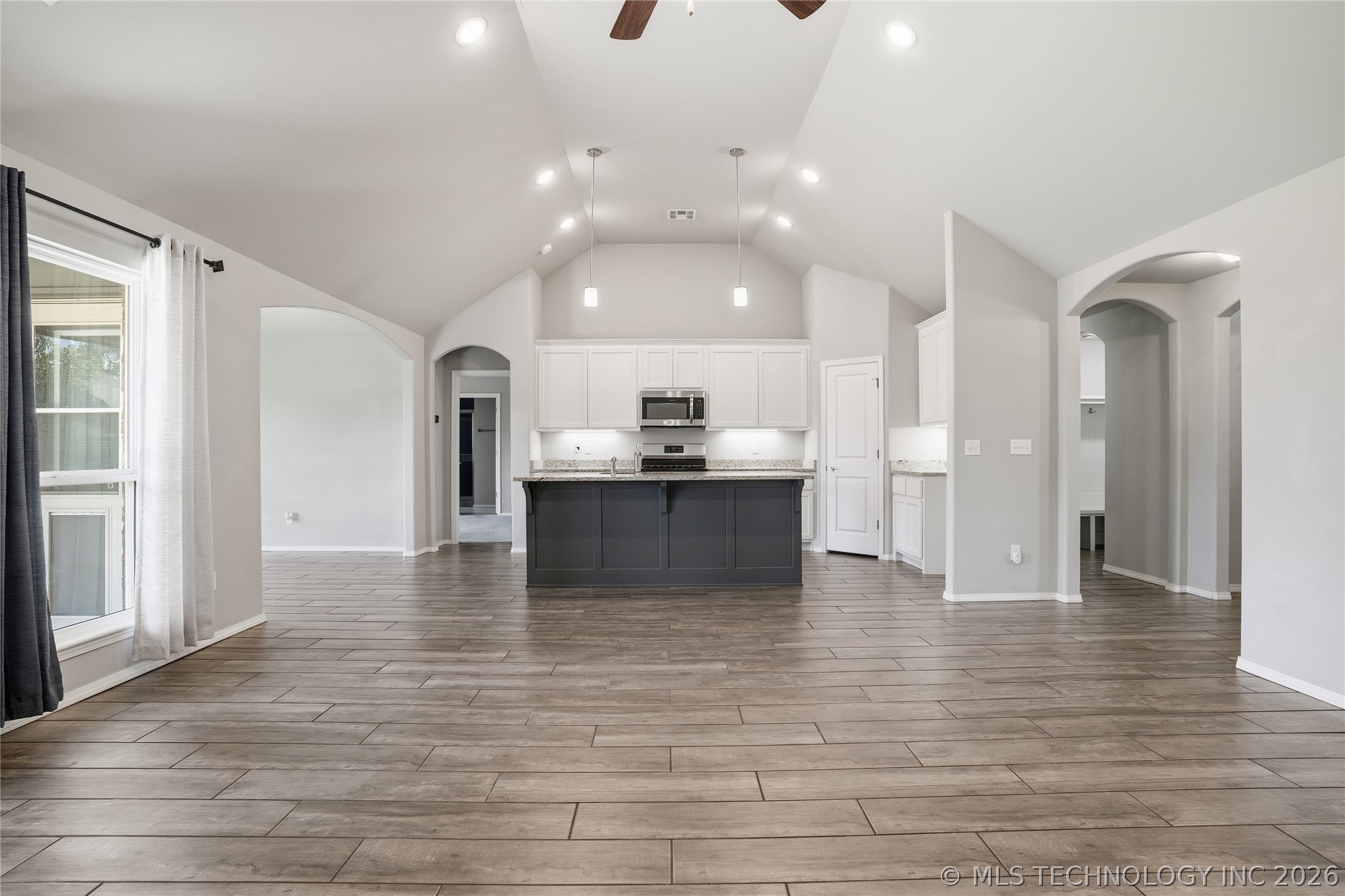 1423 E South Park Place Property Photo 13