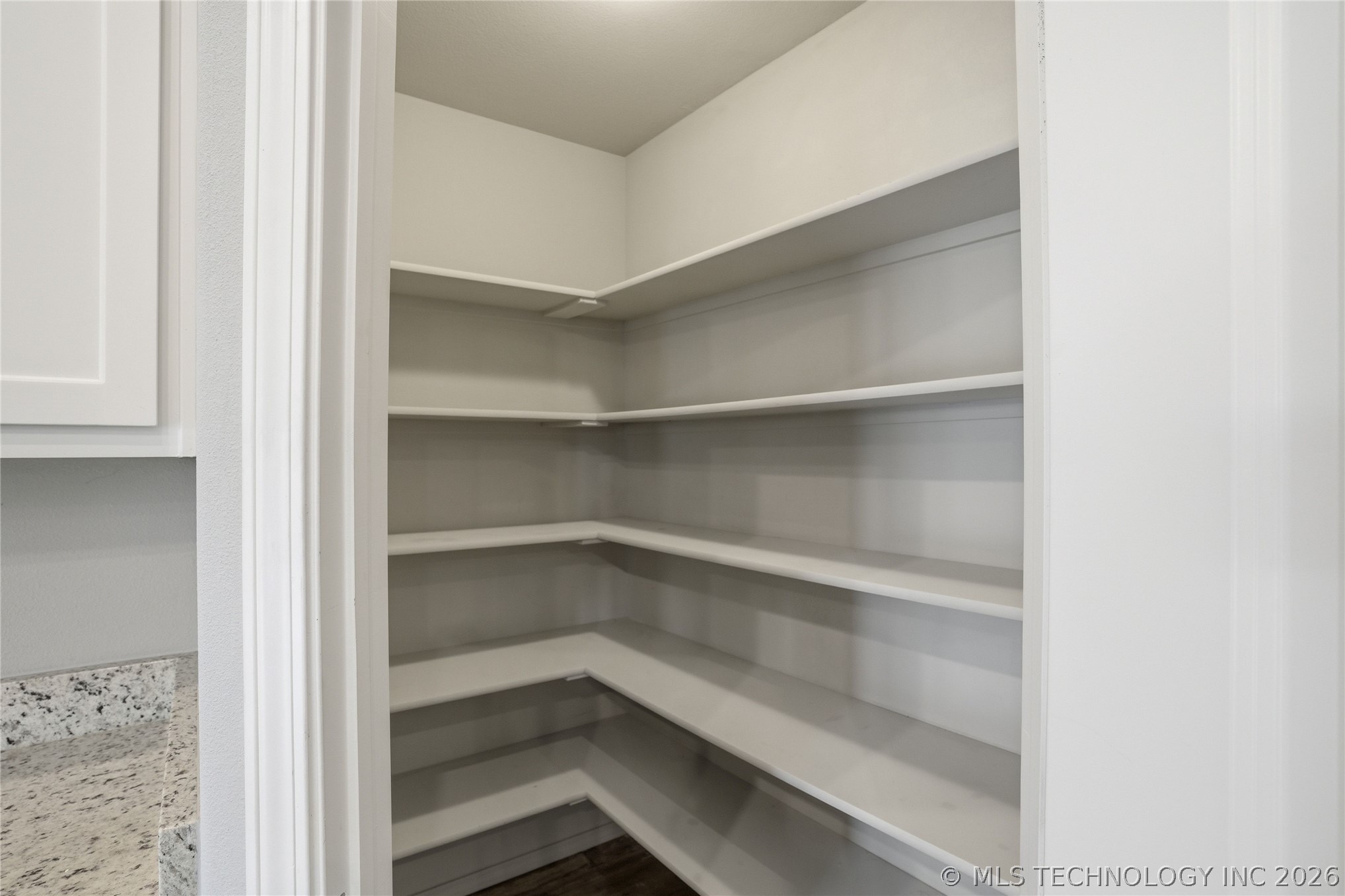 1423 E South Park Place Property Photo 14