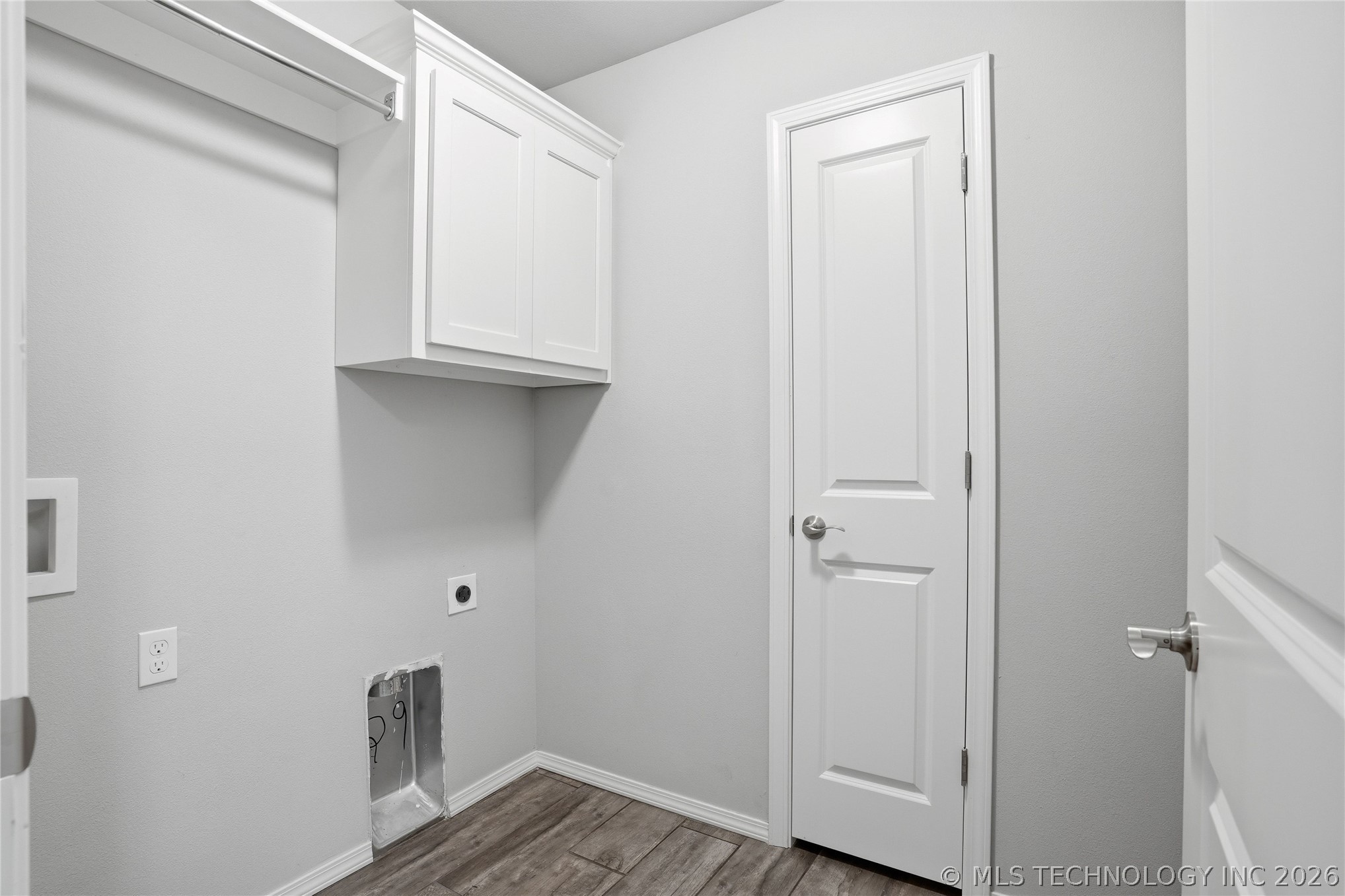1423 E South Park Place Property Photo 17