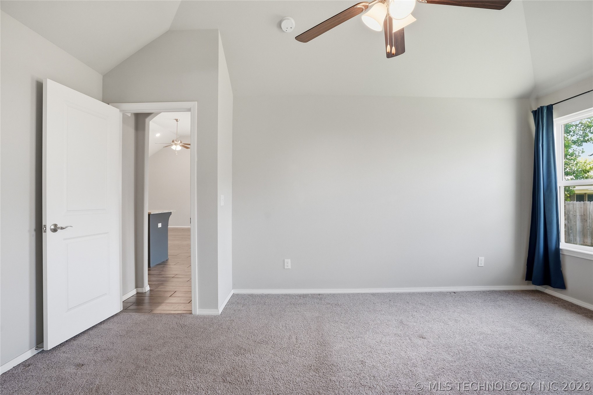 1423 E South Park Place Property Photo 20