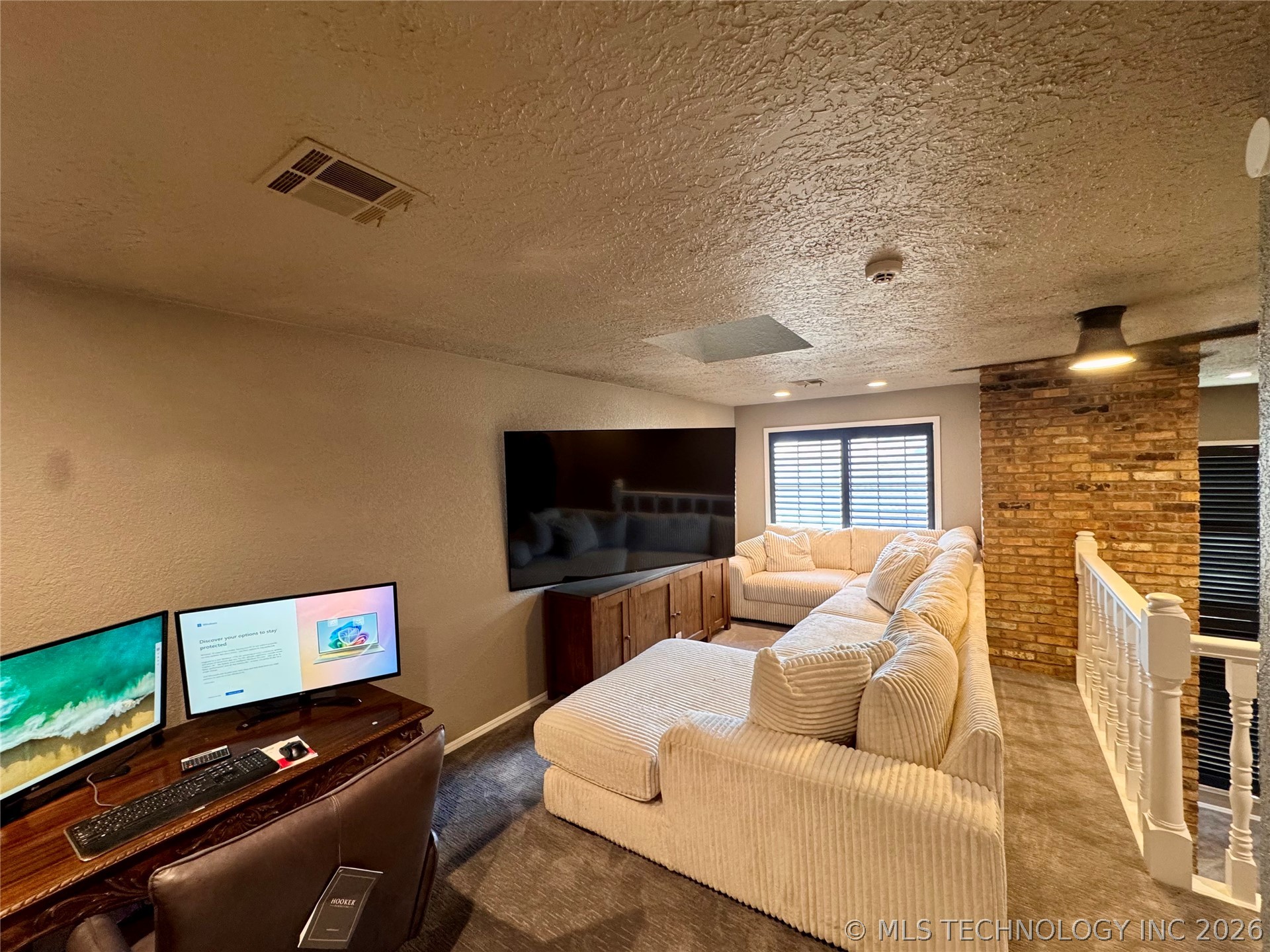 2607 Greenbriar Property Photo 30