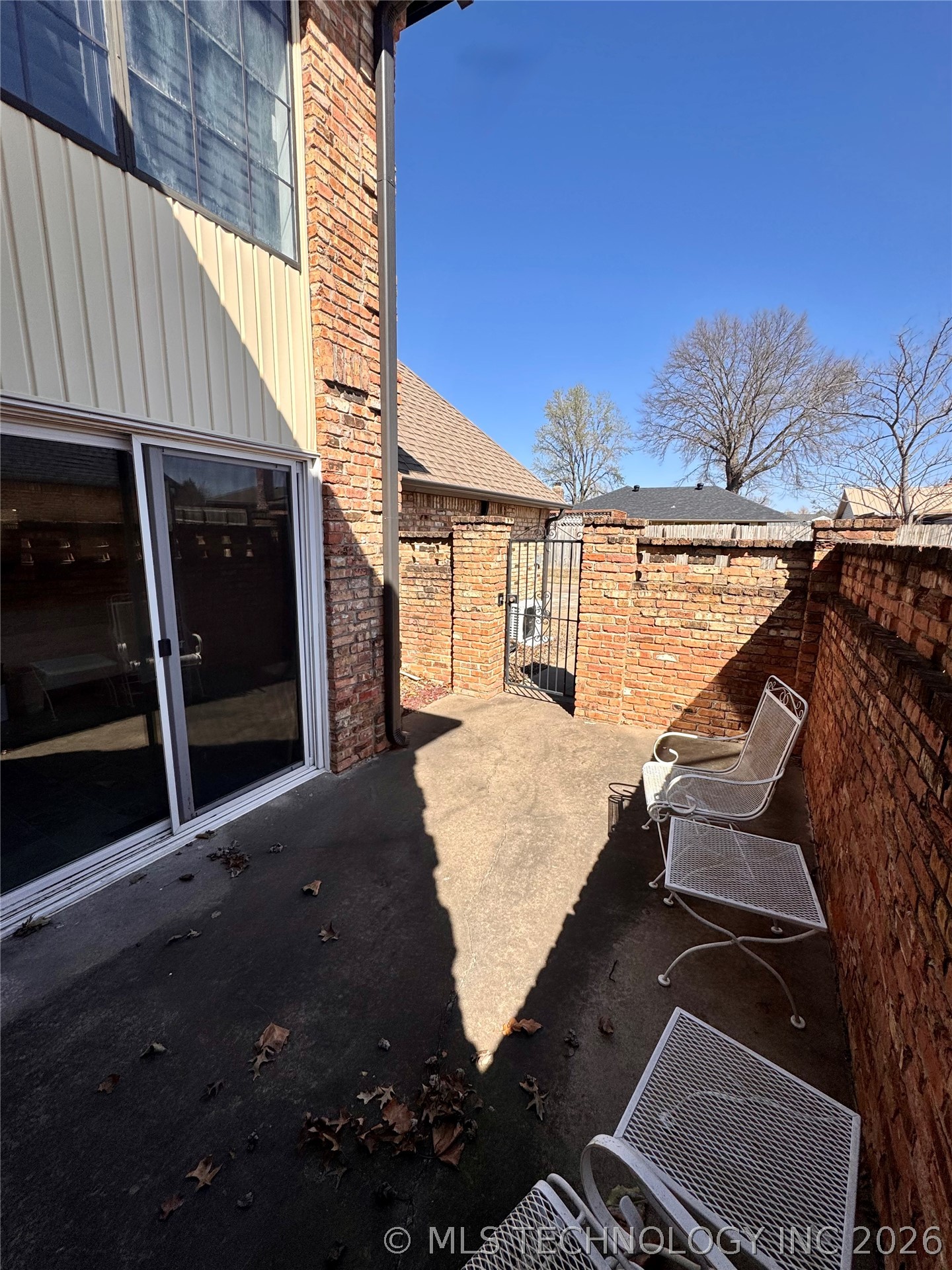 2607 Greenbriar Property Photo 38