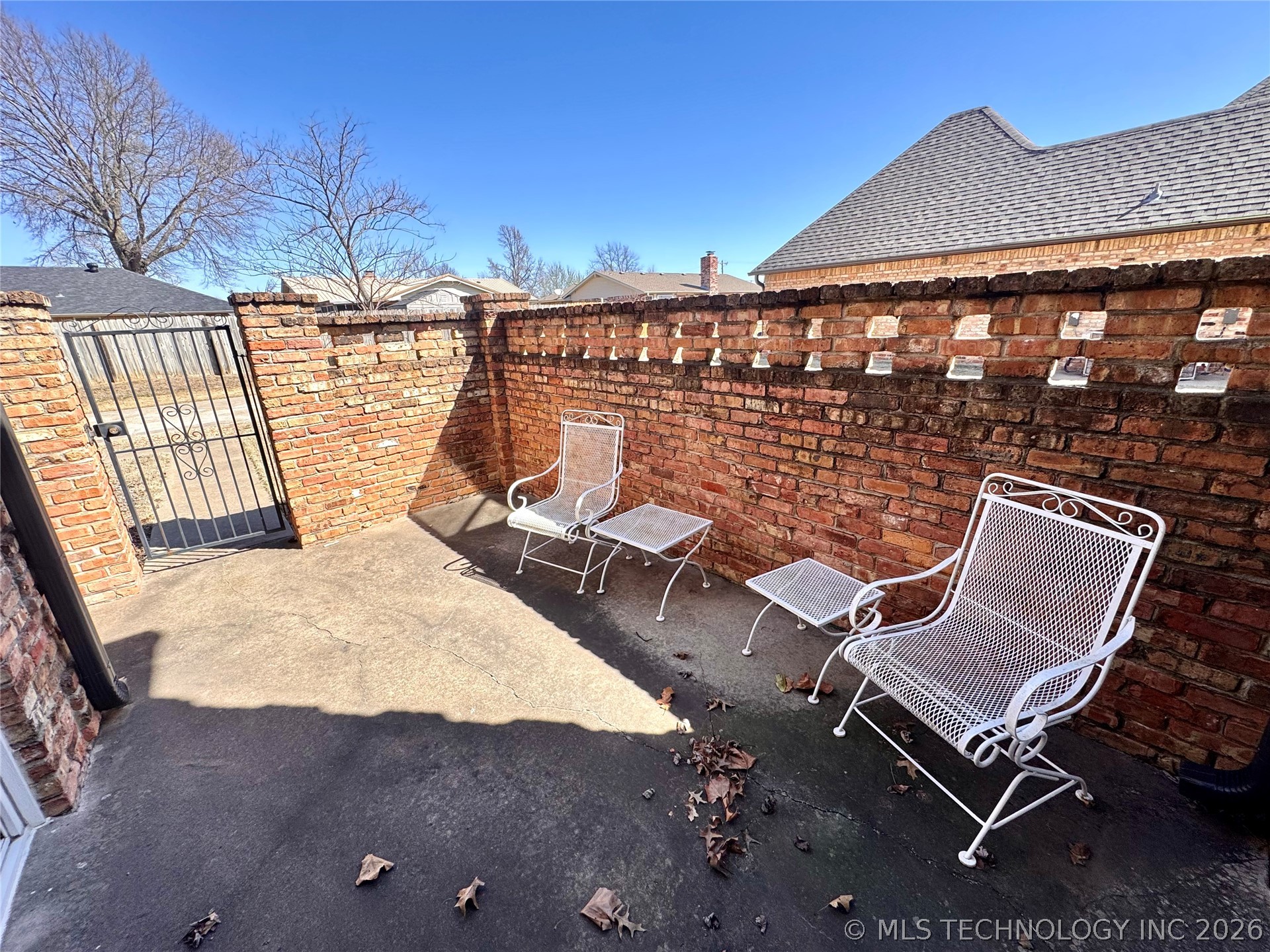 2607 Greenbriar Property Photo 39