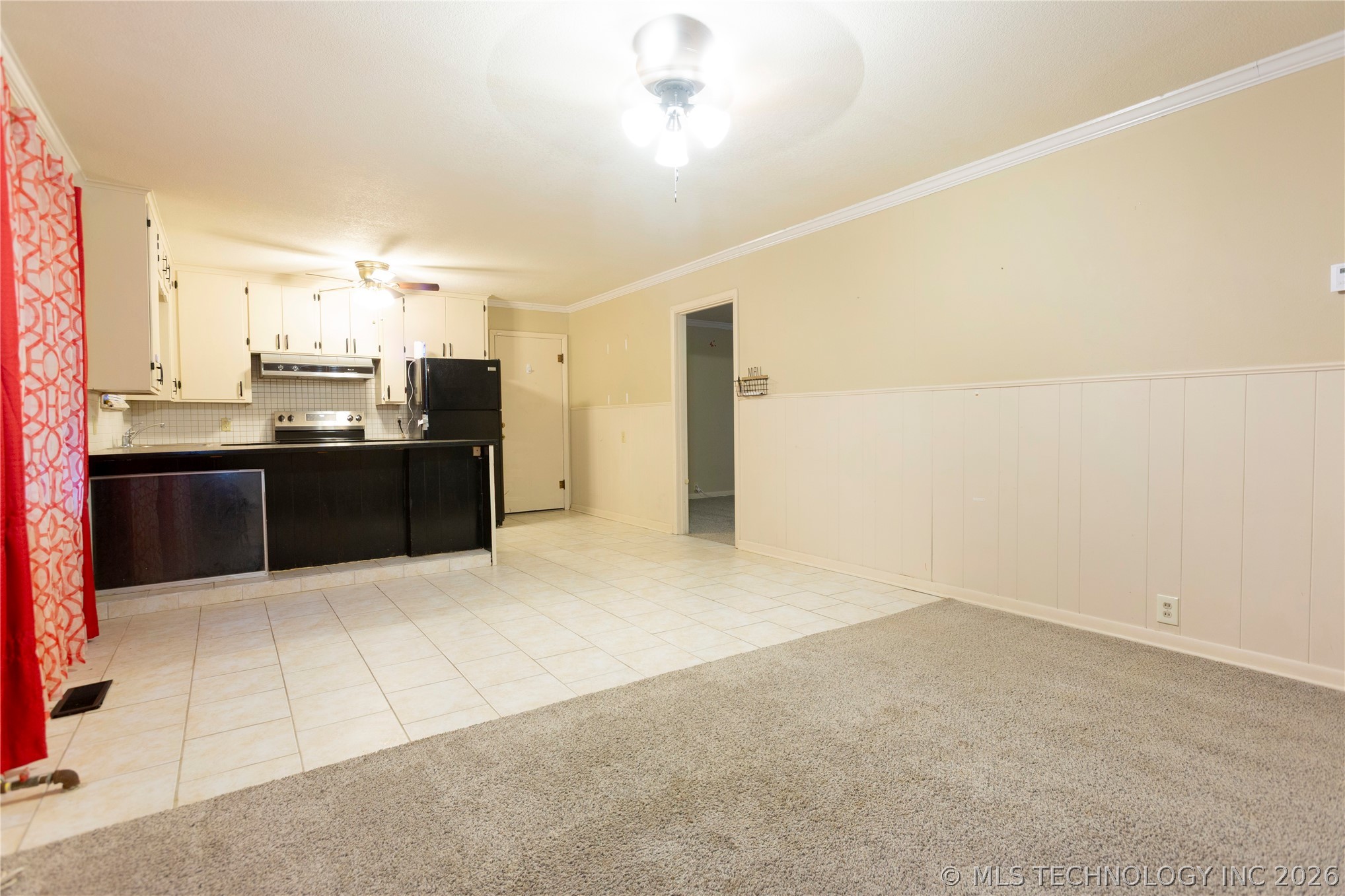1604 E Osage Avenue Property Photo 7