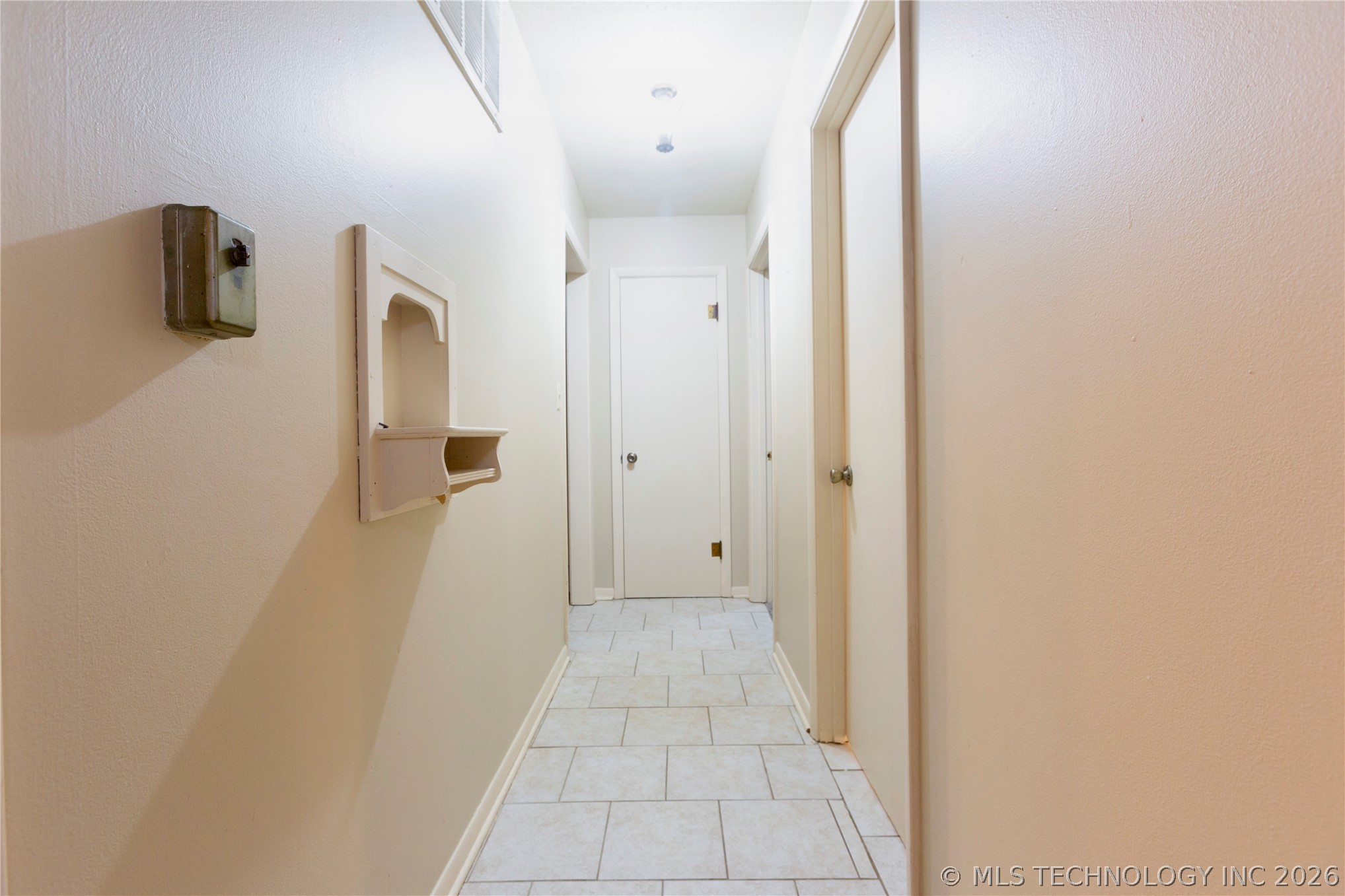 1604 E Osage Avenue Property Photo 13