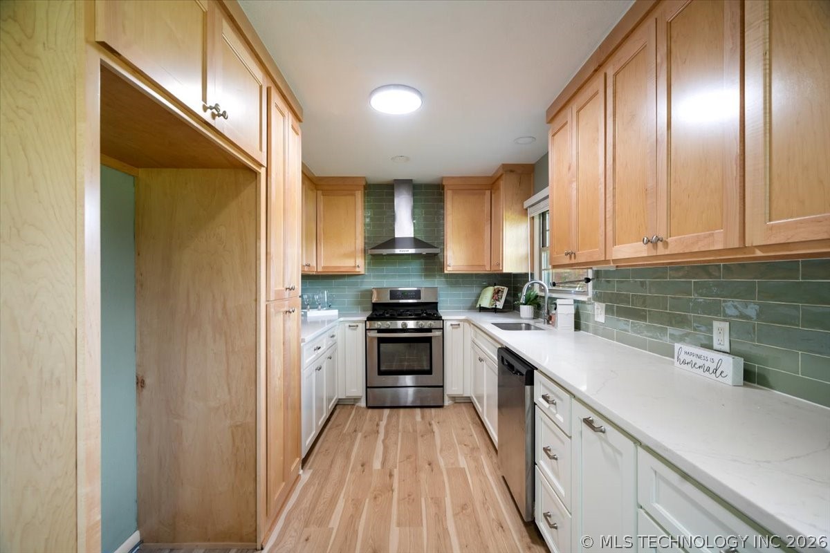 4237 S Darlington Avenue Property Photo 20